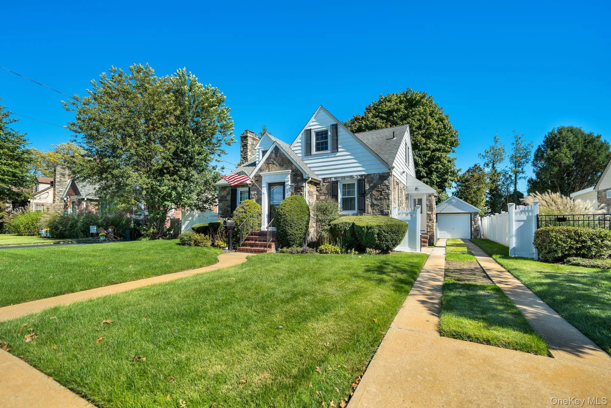 1843 Beech Street, Hempstead, NY, 3 Bedrooms Bedrooms, 7 Rooms Rooms,2 BathroomsBathrooms,Residential,For Rent,Beech,0,1061891 1843 Beech Street, Hempstead, NY, 3 Bedrooms Bedrooms, 7 Rooms Rooms,2 BathroomsBathrooms,Residential,For Rent,Beech,0,1061891