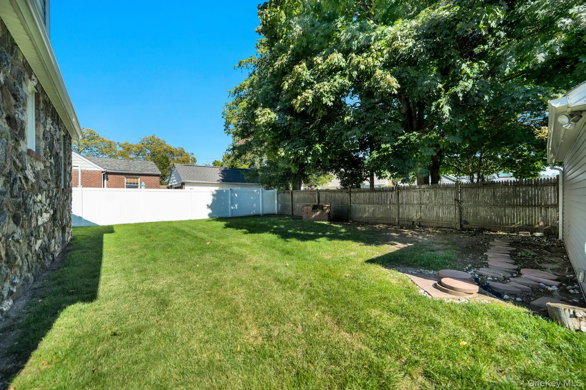 1843 Beech Street, Hempstead, NY, 3 Bedrooms Bedrooms, 7 Rooms Rooms,2 BathroomsBathrooms,Residential,For Rent,Beech,0,1061891 1843 Beech Street, Hempstead, NY, 3 Bedrooms Bedrooms, 7 Rooms Rooms,2 BathroomsBathrooms,Residential,For Rent,Beech,0,1061891