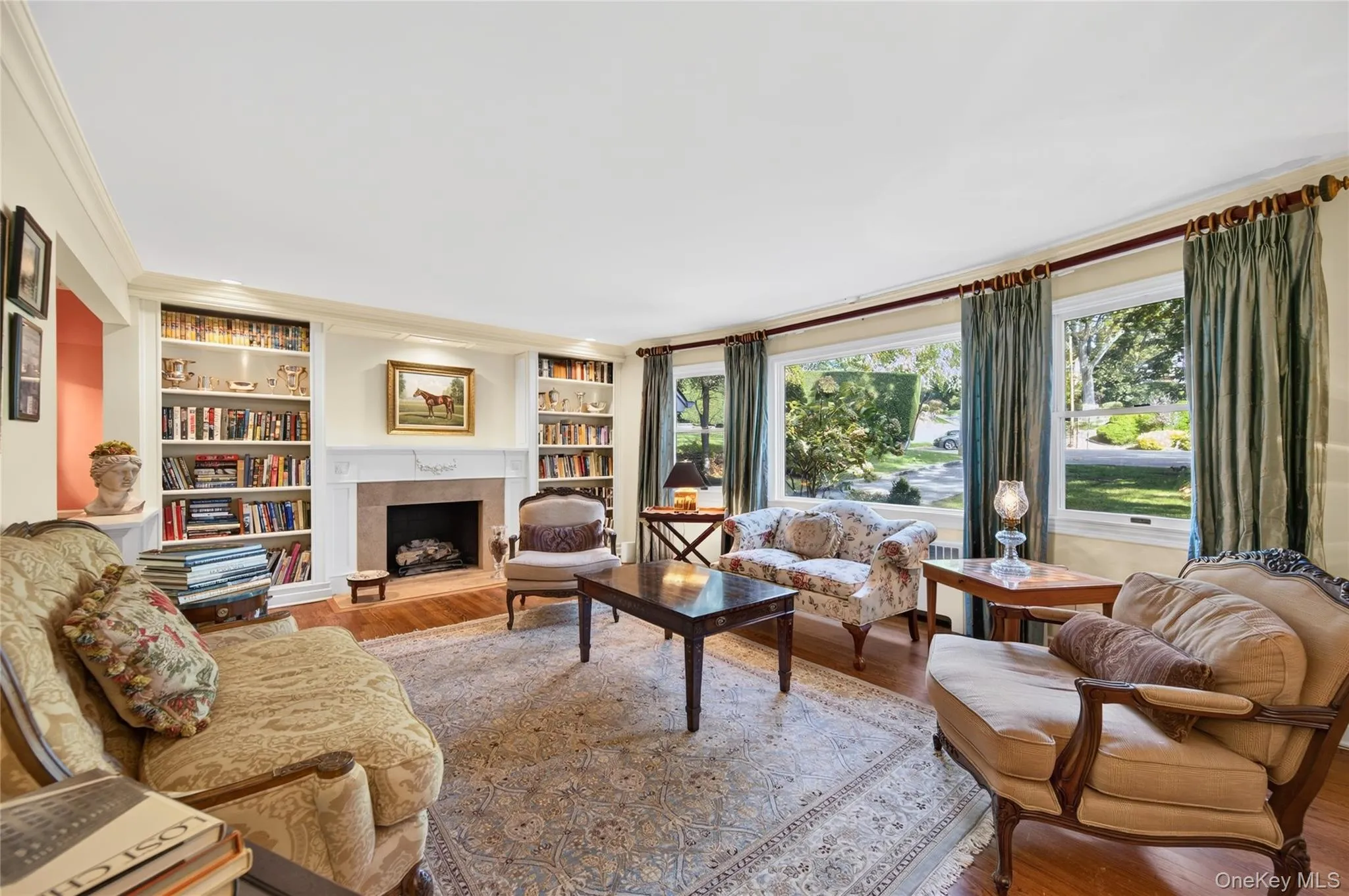 18 Sills Court, Huntington, NY, 4 Bedrooms Bedrooms, 9 Rooms Rooms,3 BathroomsBathrooms,Residential,For Rent,Sills,0,1061904 18 Sills Court, Huntington, NY, 4 Bedrooms Bedrooms, 9 Rooms Rooms,3 BathroomsBathrooms,Residential,For Rent,Sills,0,1061904