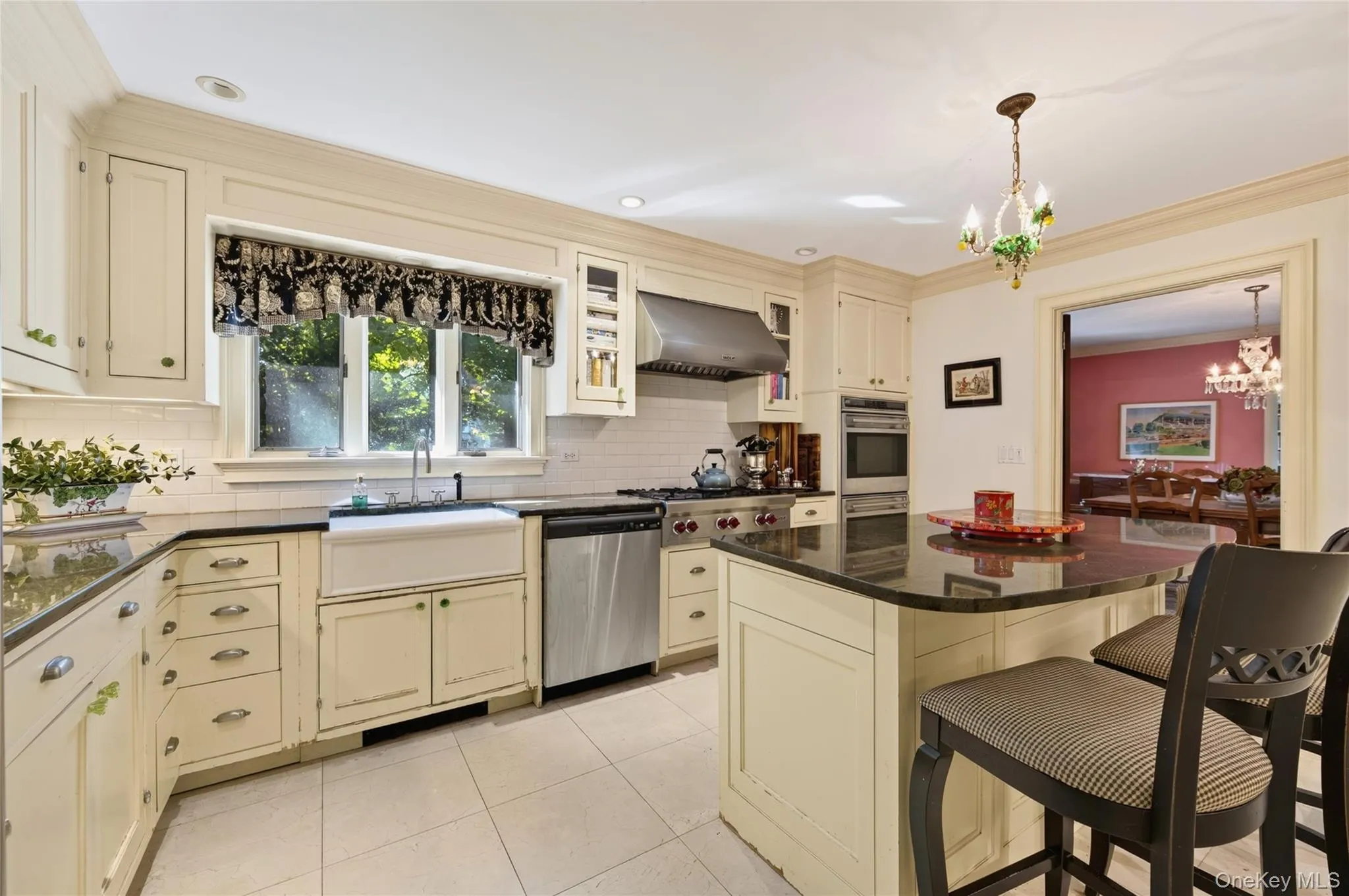 18 Sills Court, Huntington, NY, 4 Bedrooms Bedrooms, 9 Rooms Rooms,3 BathroomsBathrooms,Residential,For Rent,Sills,0,1061904 18 Sills Court, Huntington, NY, 4 Bedrooms Bedrooms, 9 Rooms Rooms,3 BathroomsBathrooms,Residential,For Rent,Sills,0,1061904
