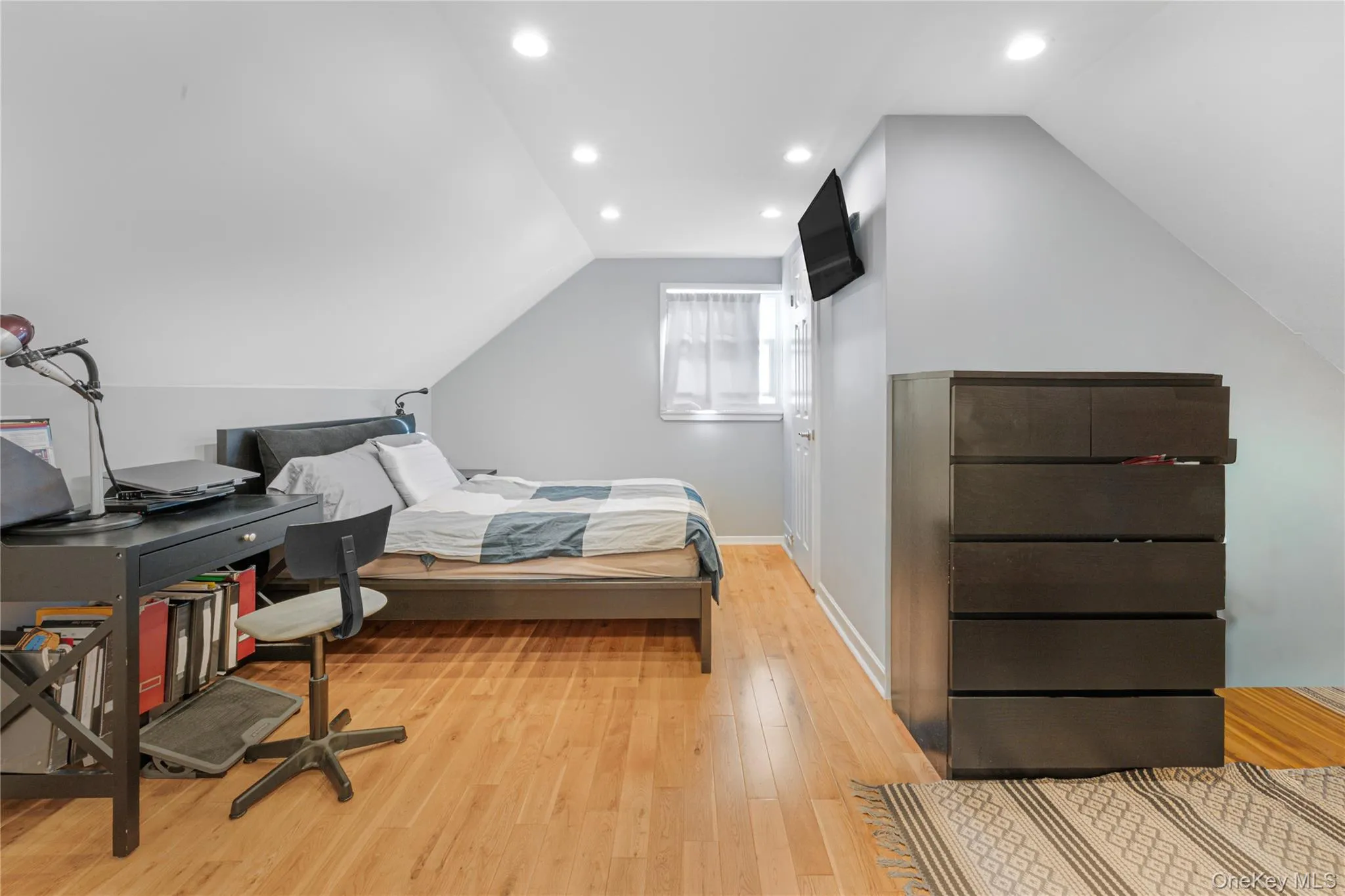 2450 Mermaid Avenue, Hempstead, NY, 4 Bedrooms Bedrooms, 7 Rooms Rooms,1 BathroomBathrooms,Residential,For Rent,Mermaid,0,1061907 2450 Mermaid Avenue, Hempstead, NY, 4 Bedrooms Bedrooms, 7 Rooms Rooms,1 BathroomBathrooms,Residential,For Rent,Mermaid,0,1061907