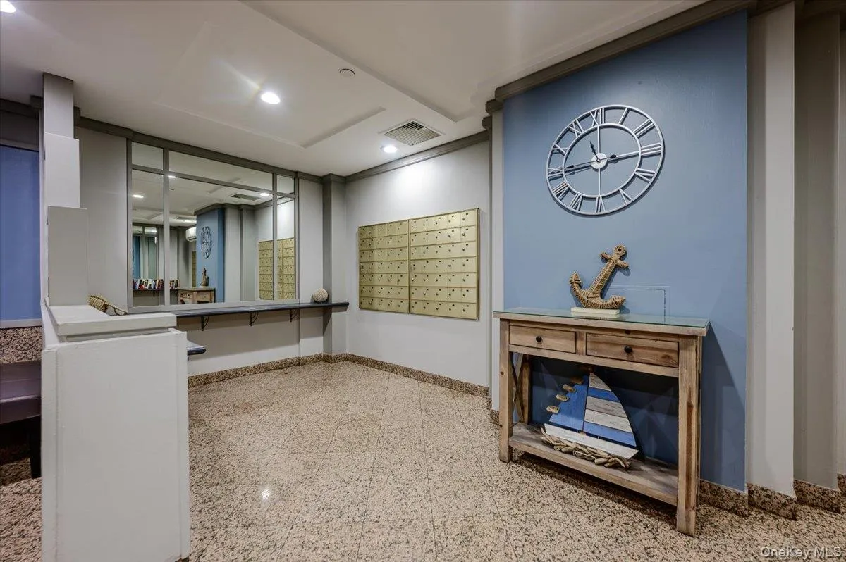 360 Shore Road, Long Beach, NY, 1 Bedroom Bedrooms, 4 Rooms Rooms,1 BathroomBathrooms,Residential,For Rent,Shore,0,1061911 360 Shore Road, Long Beach, NY, 1 Bedroom Bedrooms, 4 Rooms Rooms,1 BathroomBathrooms,Residential,For Rent,Shore,0,1061911