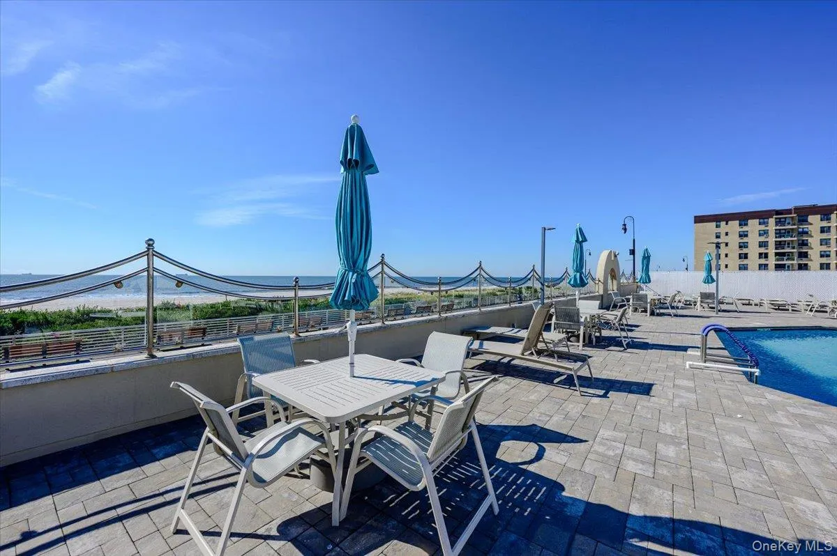 360 Shore Road, Long Beach, NY, 1 Bedroom Bedrooms, 4 Rooms Rooms,1 BathroomBathrooms,Residential,For Rent,Shore,0,1061911 360 Shore Road, Long Beach, NY, 1 Bedroom Bedrooms, 4 Rooms Rooms,1 BathroomBathrooms,Residential,For Rent,Shore,0,1061911