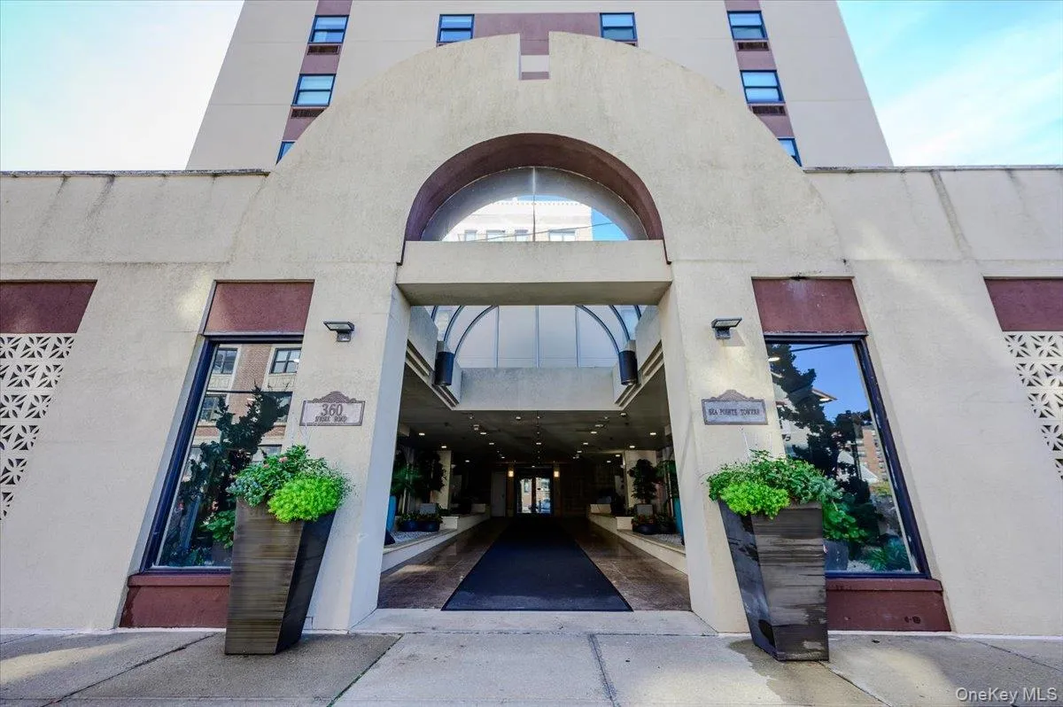 360 Shore Road, Long Beach, NY, 1 Bedroom Bedrooms, 4 Rooms Rooms,1 BathroomBathrooms,Residential,For Rent,Shore,0,1061911 360 Shore Road, Long Beach, NY, 1 Bedroom Bedrooms, 4 Rooms Rooms,1 BathroomBathrooms,Residential,For Rent,Shore,0,1061911
