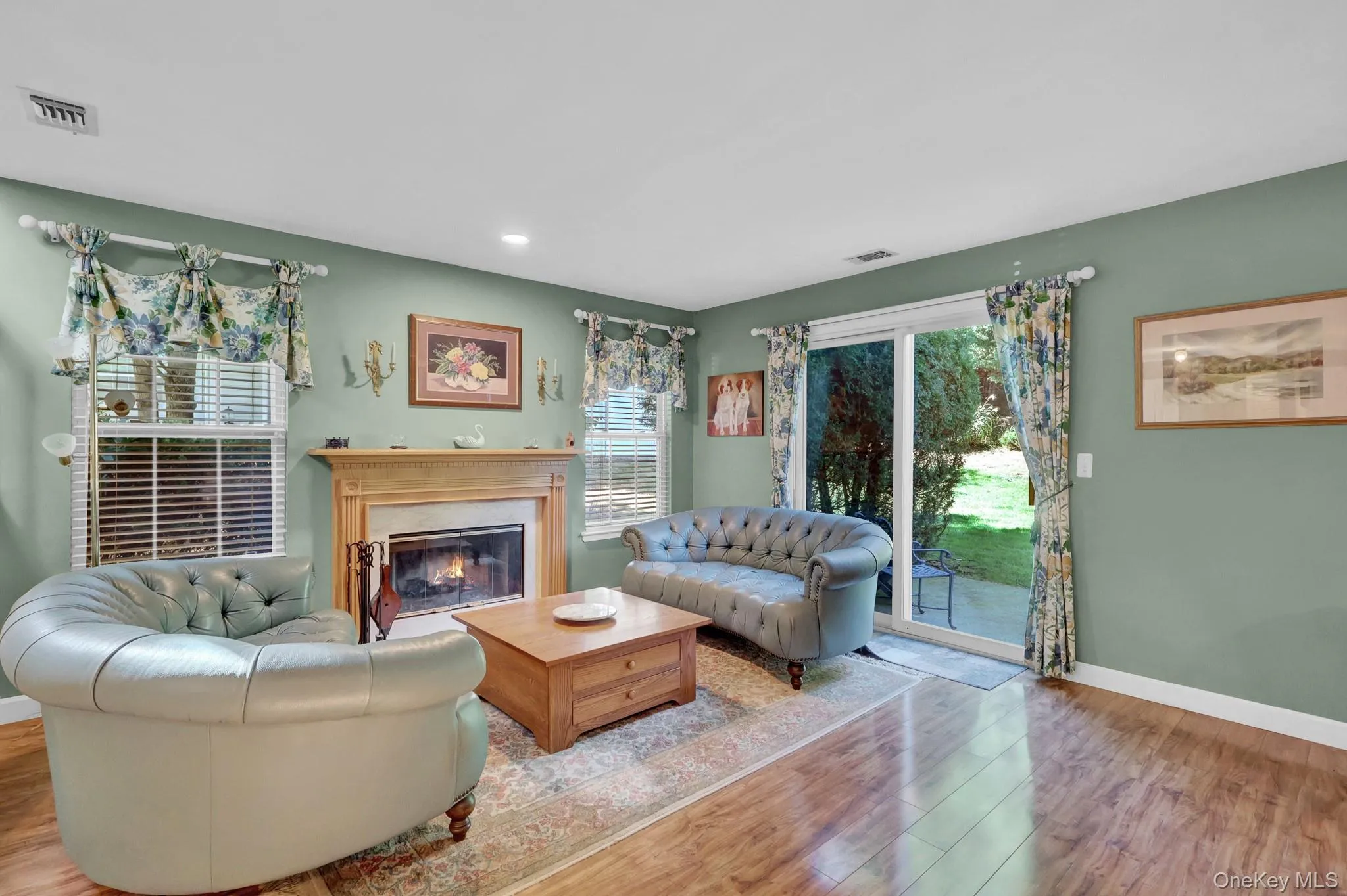 208 Erik Drive, Brookhaven, NY, 3 Bedrooms Bedrooms, 7 Rooms Rooms,2 BathroomsBathrooms,Residential,For Rent,Erik,0,1061912 208 Erik Drive, Brookhaven, NY, 3 Bedrooms Bedrooms, 7 Rooms Rooms,2 BathroomsBathrooms,Residential,For Rent,Erik,0,1061912
