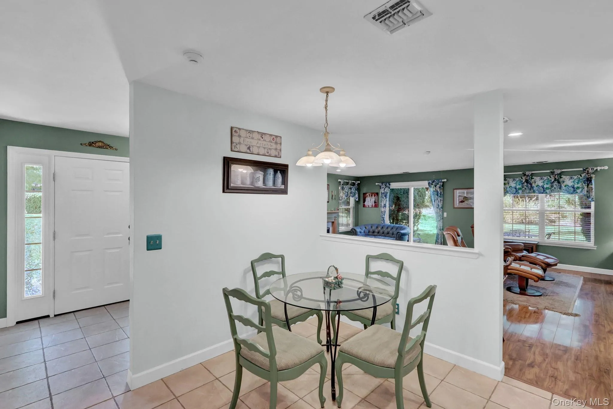 208 Erik Drive, Brookhaven, NY, 3 Bedrooms Bedrooms, 7 Rooms Rooms,2 BathroomsBathrooms,Residential,For Rent,Erik,0,1061912 208 Erik Drive, Brookhaven, NY, 3 Bedrooms Bedrooms, 7 Rooms Rooms,2 BathroomsBathrooms,Residential,For Rent,Erik,0,1061912