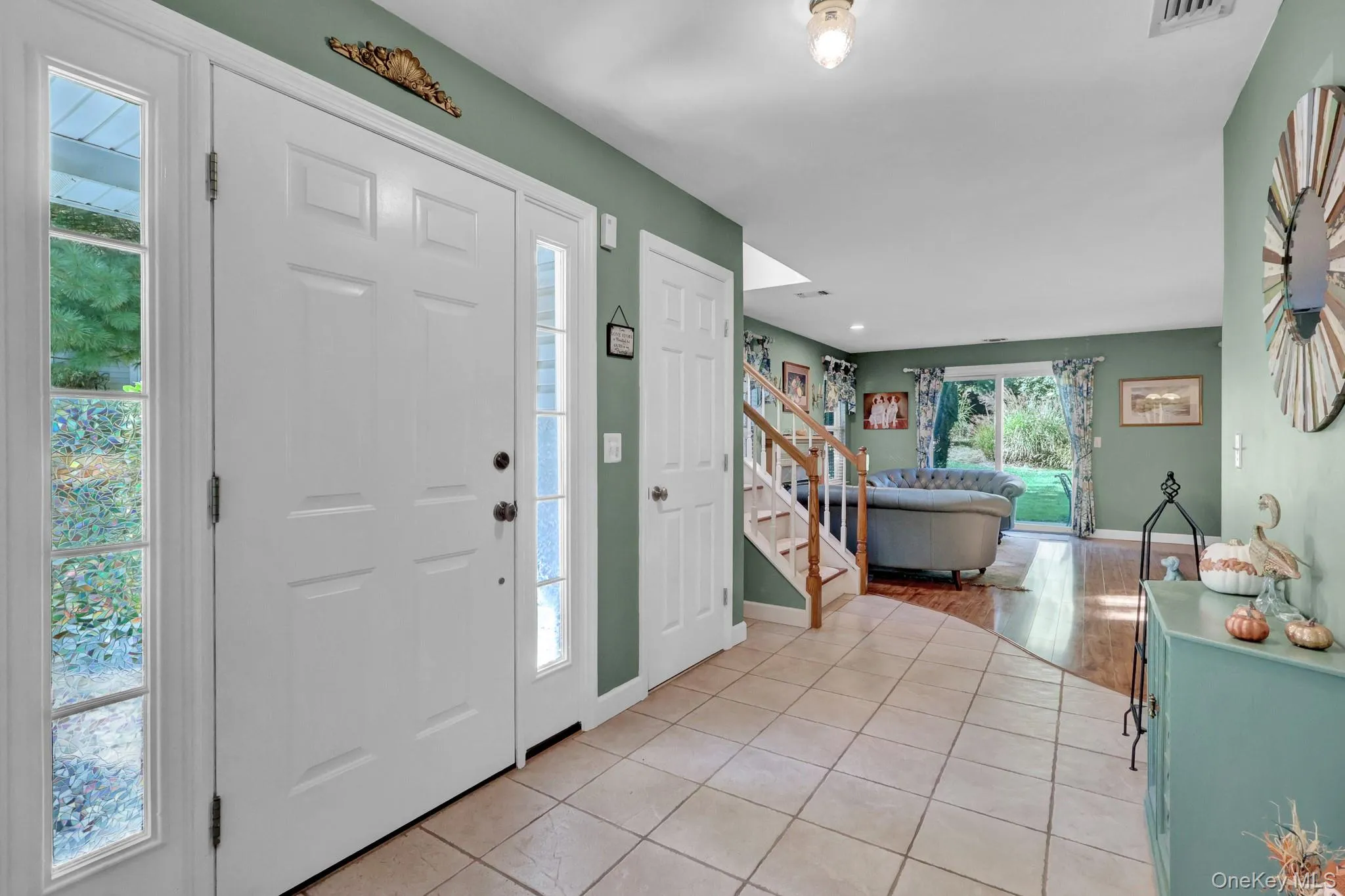 208 Erik Drive, Brookhaven, NY, 3 Bedrooms Bedrooms, 7 Rooms Rooms,2 BathroomsBathrooms,Residential,For Rent,Erik,0,1061912 208 Erik Drive, Brookhaven, NY, 3 Bedrooms Bedrooms, 7 Rooms Rooms,2 BathroomsBathrooms,Residential,For Rent,Erik,0,1061912