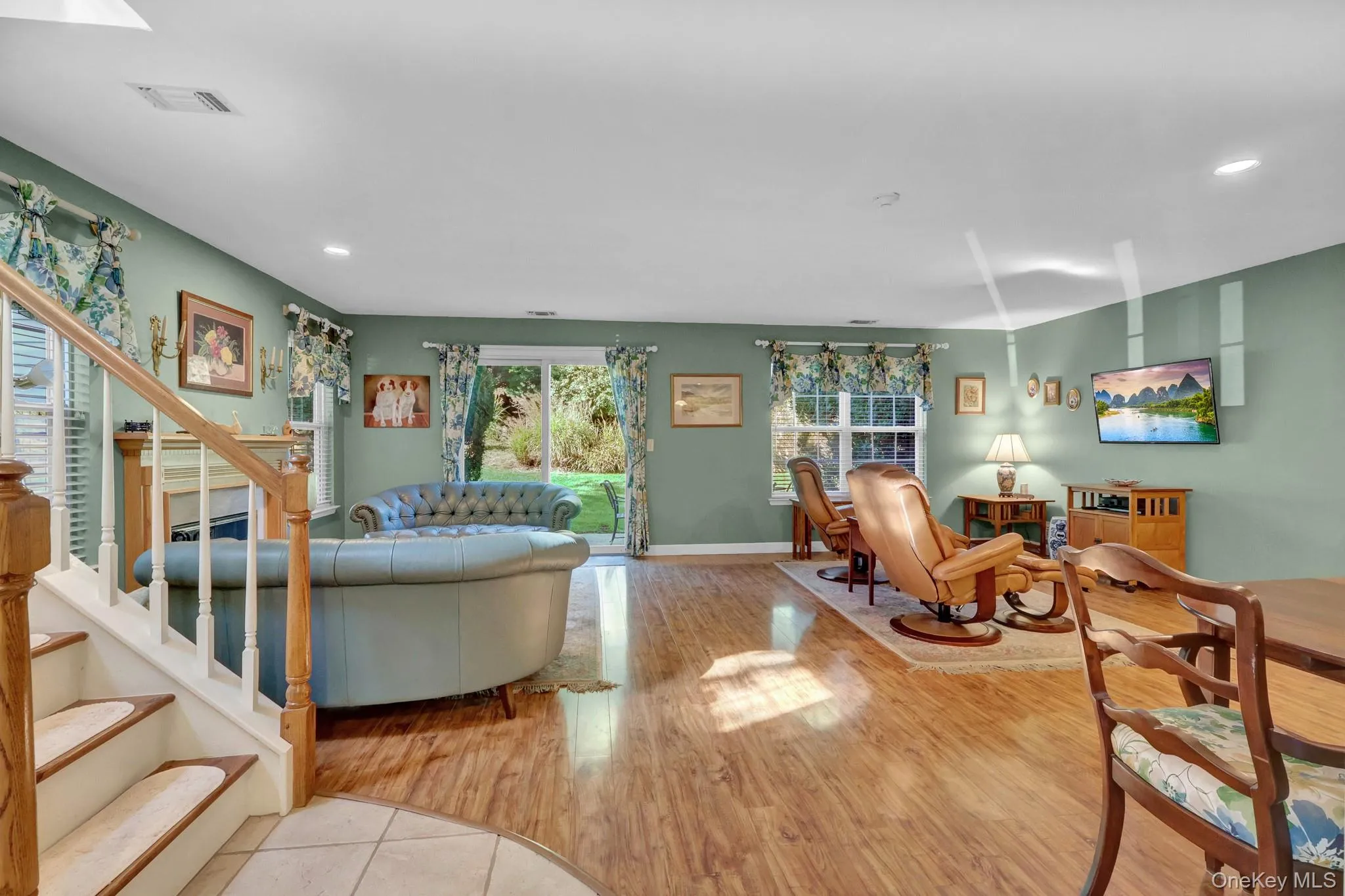 208 Erik Drive, Brookhaven, NY, 3 Bedrooms Bedrooms, 7 Rooms Rooms,2 BathroomsBathrooms,Residential,For Rent,Erik,0,1061912 208 Erik Drive, Brookhaven, NY, 3 Bedrooms Bedrooms, 7 Rooms Rooms,2 BathroomsBathrooms,Residential,For Rent,Erik,0,1061912