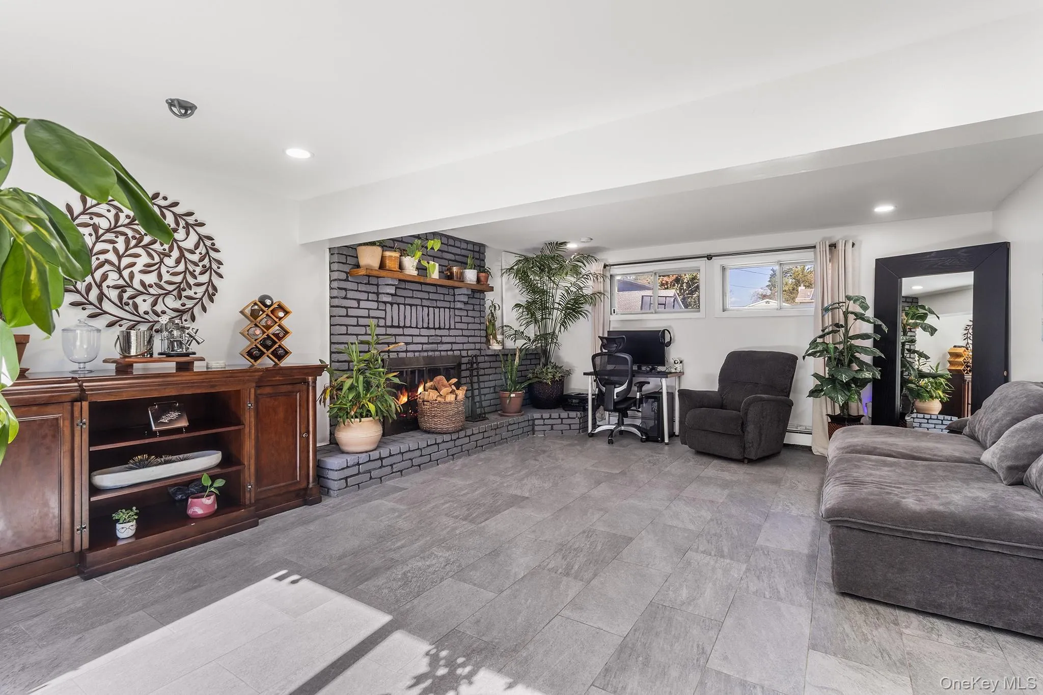12 Bryan Street, Huntington, NY, 4 Bedrooms Bedrooms, 8 Rooms Rooms,2 BathroomsBathrooms,Residential,For Rent,Bryan,0,1061938 12 Bryan Street, Huntington, NY, 4 Bedrooms Bedrooms, 8 Rooms Rooms,2 BathroomsBathrooms,Residential,For Rent,Bryan,0,1061938