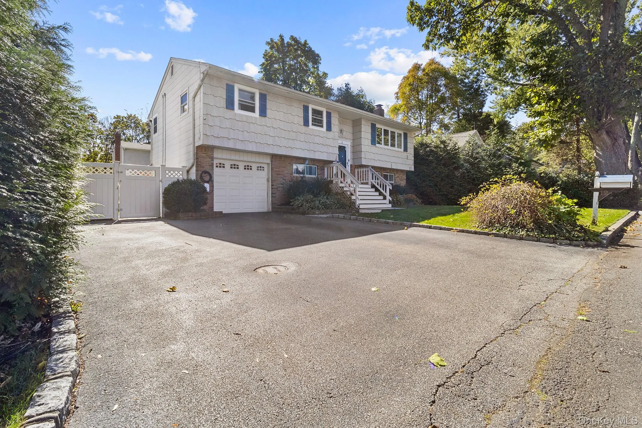 12 Bryan Street, Huntington, NY, 4 Bedrooms Bedrooms, 8 Rooms Rooms,2 BathroomsBathrooms,Residential,For Rent,Bryan,0,1061938 12 Bryan Street, Huntington, NY, 4 Bedrooms Bedrooms, 8 Rooms Rooms,2 BathroomsBathrooms,Residential,For Rent,Bryan,0,1061938