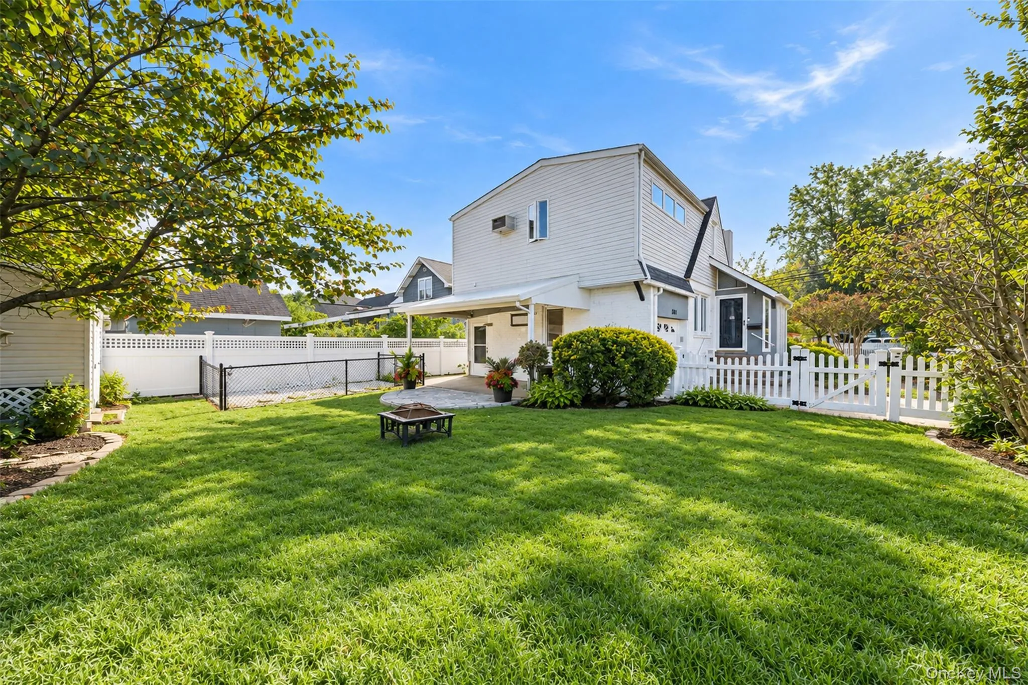 101 Tulip Place, Hempstead, NY, 4 Bedrooms Bedrooms, 6 Rooms Rooms,2 BathroomsBathrooms,Residential,For Rent,Tulip,0,1061942 101 Tulip Place, Hempstead, NY, 4 Bedrooms Bedrooms, 6 Rooms Rooms,2 BathroomsBathrooms,Residential,For Rent,Tulip,0,1061942