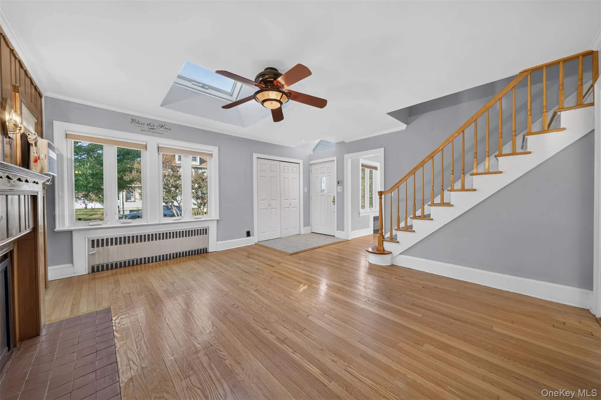 101 Tulip Place, Hempstead, NY, 4 Bedrooms Bedrooms, 6 Rooms Rooms,2 BathroomsBathrooms,Residential,For Rent,Tulip,0,1061942 101 Tulip Place, Hempstead, NY, 4 Bedrooms Bedrooms, 6 Rooms Rooms,2 BathroomsBathrooms,Residential,For Rent,Tulip,0,1061942