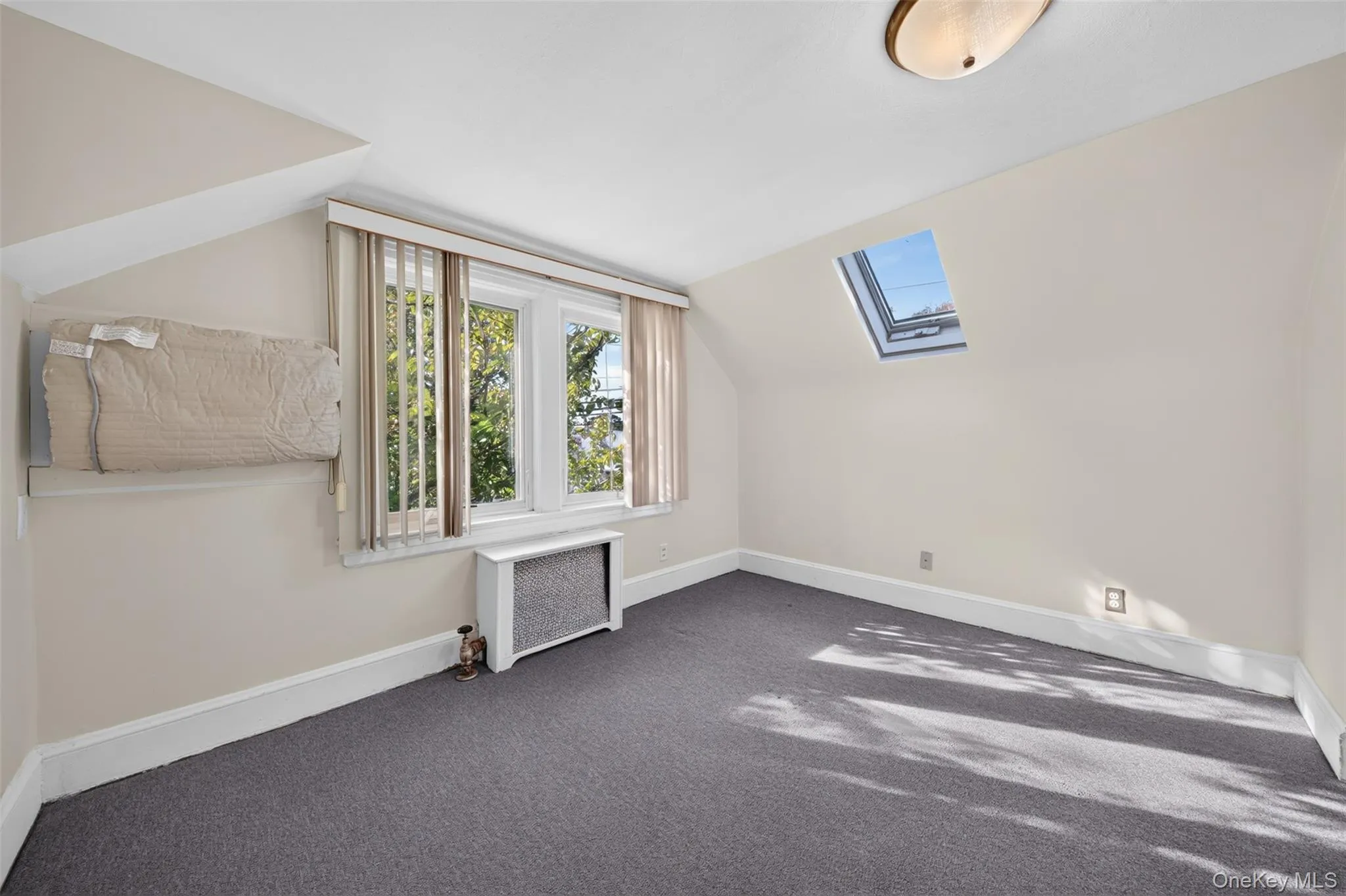 101 Tulip Place, Hempstead, NY, 4 Bedrooms Bedrooms, 6 Rooms Rooms,2 BathroomsBathrooms,Residential,For Rent,Tulip,0,1061942 101 Tulip Place, Hempstead, NY, 4 Bedrooms Bedrooms, 6 Rooms Rooms,2 BathroomsBathrooms,Residential,For Rent,Tulip,0,1061942