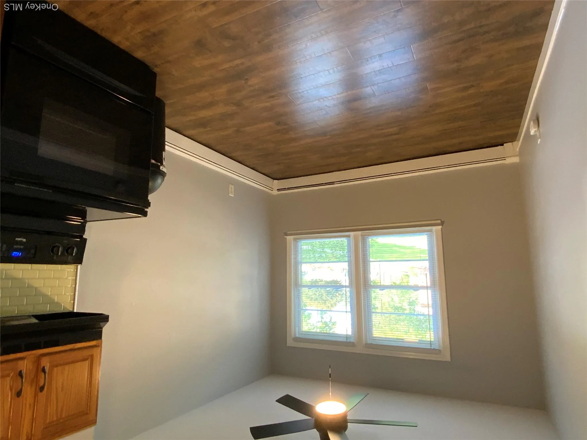 2710 South Road, Poughkeepsie, NY, 1 Bedroom Bedrooms, 4 Room Rooms,1 BathroomBathrooms,Residential Lease,For Rent,South,0,1061947 2710 South Road, Poughkeepsie, NY, 1 Bedroom Bedrooms, 4 Room Rooms,1 BathroomBathrooms,Residential Lease,For Rent,South,0,1061947