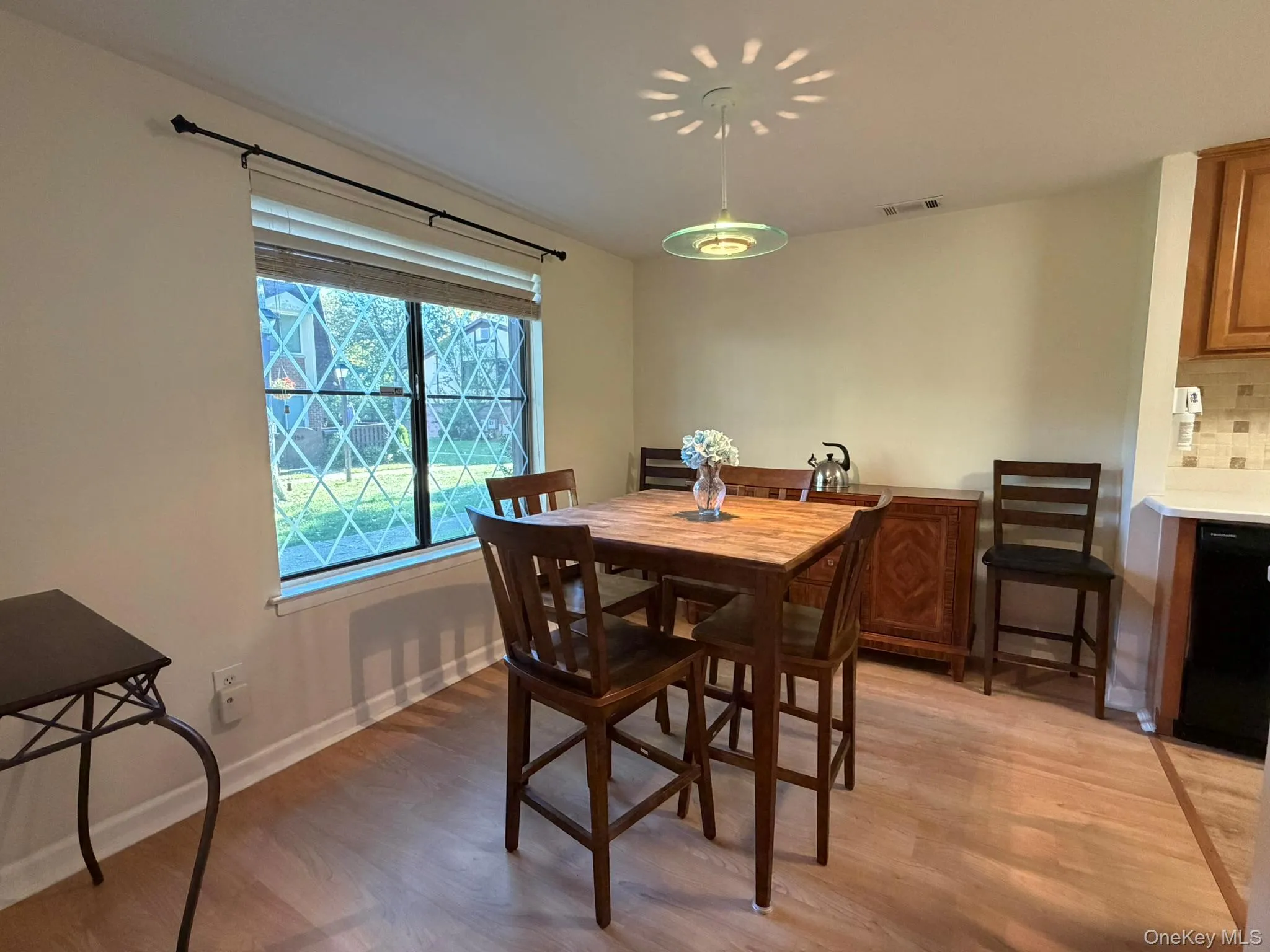 158 Cambridge Drive, Brookhaven, NY, 2 Bedroom Bedrooms, 8 Room Rooms,1 BathroomBathrooms,Residential Lease,For Rent,Cambridge,0,1061957 158 Cambridge Drive, Brookhaven, NY, 2 Bedroom Bedrooms, 8 Room Rooms,1 BathroomBathrooms,Residential Lease,For Rent,Cambridge,0,1061957