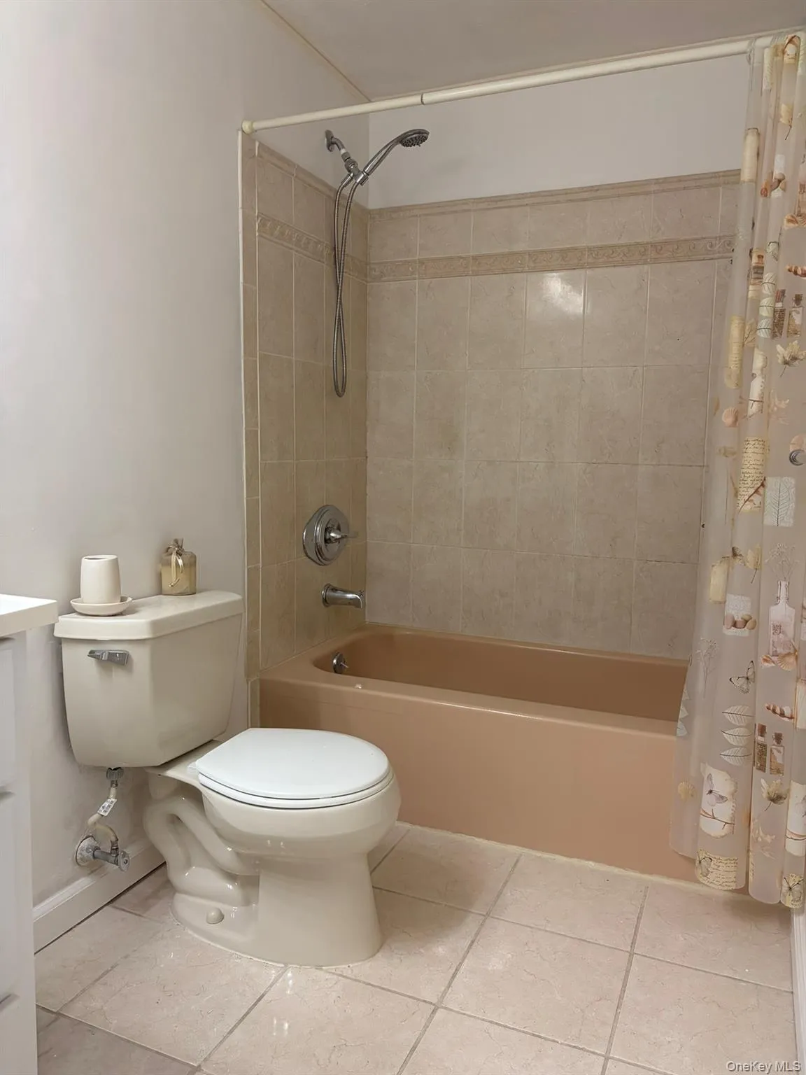 158 Cambridge Drive, Brookhaven, NY, 2 Bedroom Bedrooms, 8 Room Rooms,1 BathroomBathrooms,Residential Lease,For Rent,Cambridge,0,1061957 158 Cambridge Drive, Brookhaven, NY, 2 Bedroom Bedrooms, 8 Room Rooms,1 BathroomBathrooms,Residential Lease,For Rent,Cambridge,0,1061957