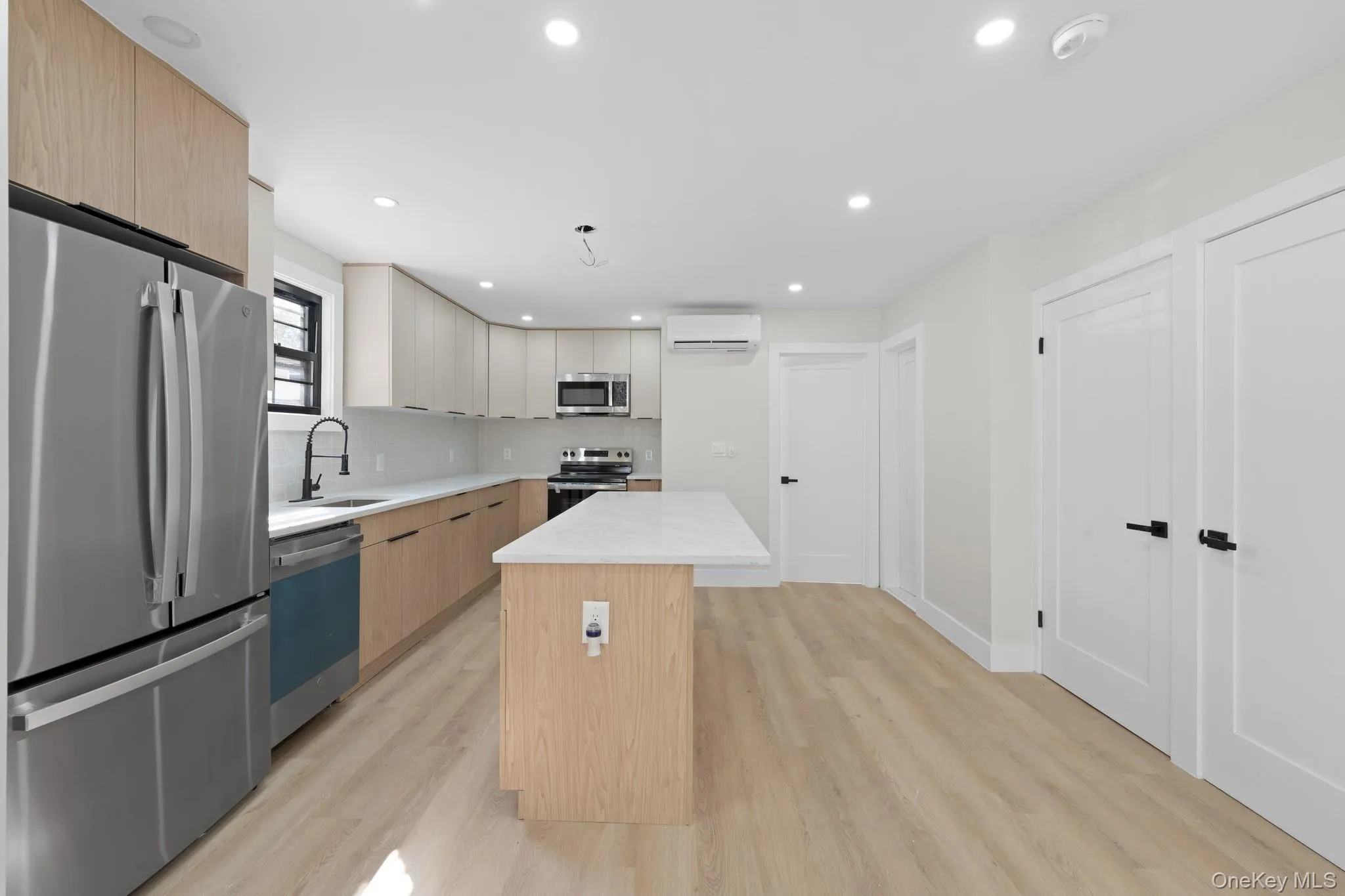 11634 166th Street, New York, NY, 4 Bedrooms Bedrooms, 12 Rooms Rooms,4 BathroomsBathrooms,Residential,For Rent,166th,0,1061962 11634 166th Street, New York, NY, 4 Bedrooms Bedrooms, 12 Rooms Rooms,4 BathroomsBathrooms,Residential,For Rent,166th,0,1061962