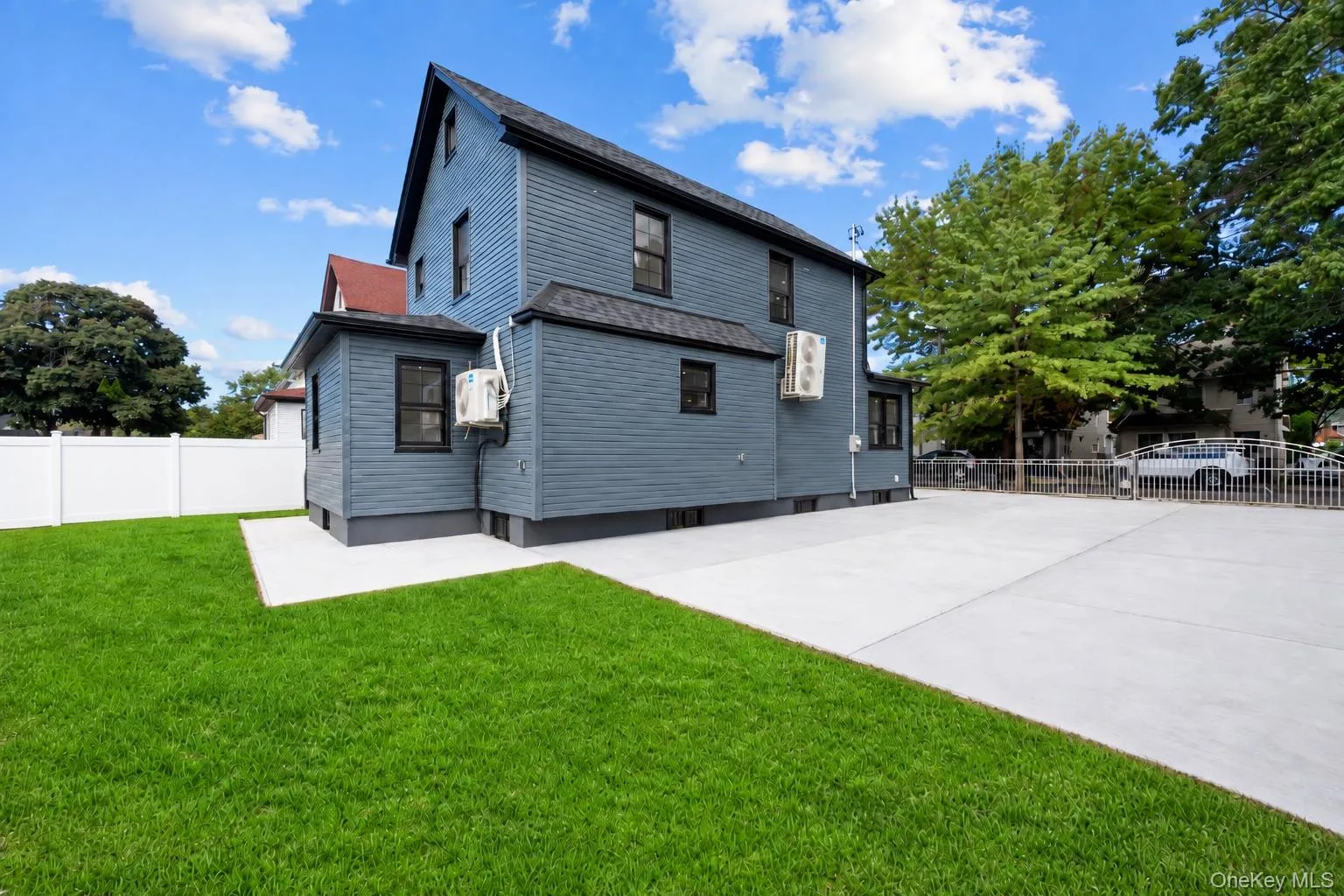 11634 166th Street, New York, NY, 4 Bedrooms Bedrooms, 12 Rooms Rooms,4 BathroomsBathrooms,Residential,For Rent,166th,0,1061962 11634 166th Street, New York, NY, 4 Bedrooms Bedrooms, 12 Rooms Rooms,4 BathroomsBathrooms,Residential,For Rent,166th,0,1061962