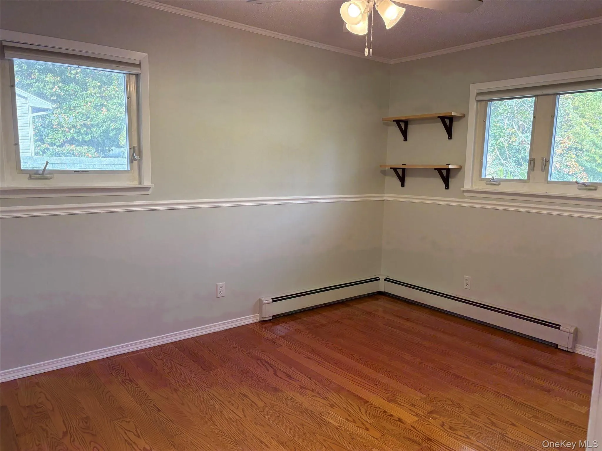 6 Warbler Lane, Smithtown, NY, 4 Bedroom Bedrooms, 8 Room Rooms,2 BathroomBathrooms,Residential Lease,For Rent,Warbler,0,1061992 6 Warbler Lane, Smithtown, NY, 4 Bedroom Bedrooms, 8 Room Rooms,2 BathroomBathrooms,Residential Lease,For Rent,Warbler,0,1061992