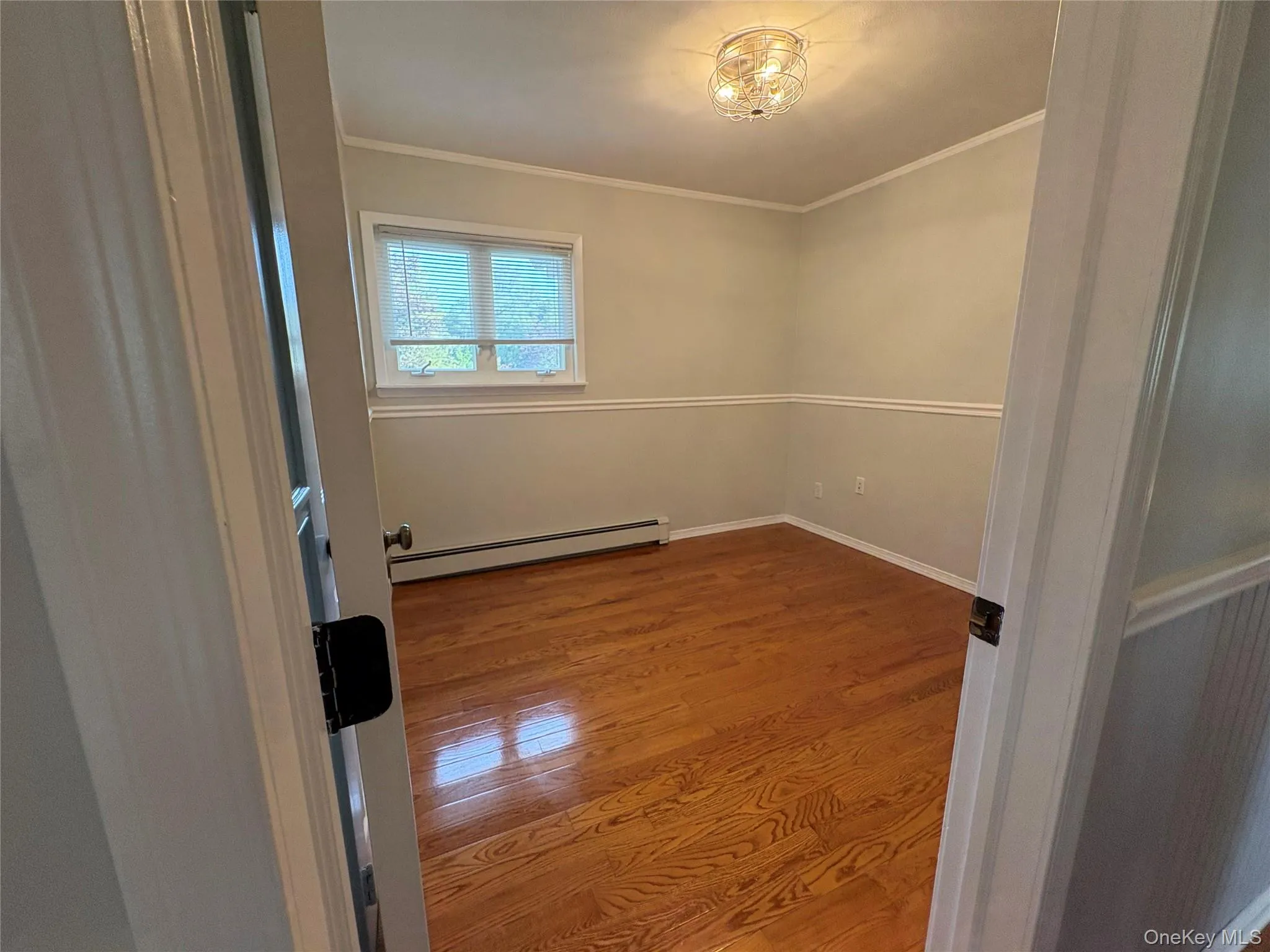 6 Warbler Lane, Smithtown, NY, 4 Bedroom Bedrooms, 8 Room Rooms,2 BathroomBathrooms,Residential Lease,For Rent,Warbler,0,1061992 6 Warbler Lane, Smithtown, NY, 4 Bedroom Bedrooms, 8 Room Rooms,2 BathroomBathrooms,Residential Lease,For Rent,Warbler,0,1061992
