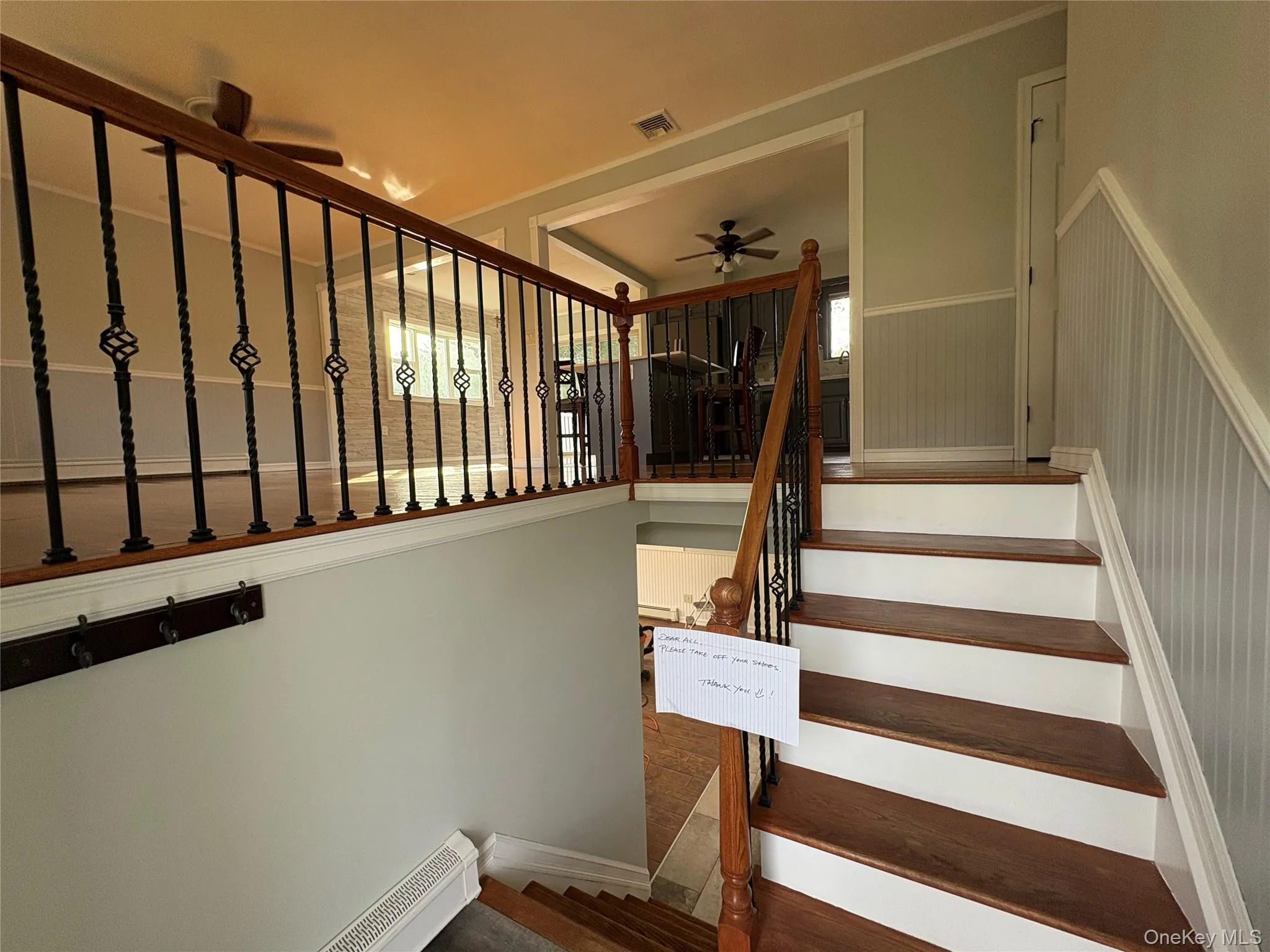 6 Warbler Lane, Smithtown, NY, 4 Bedroom Bedrooms, 8 Room Rooms,2 BathroomBathrooms,Residential Lease,For Rent,Warbler,0,1061992 6 Warbler Lane, Smithtown, NY, 4 Bedroom Bedrooms, 8 Room Rooms,2 BathroomBathrooms,Residential Lease,For Rent,Warbler,0,1061992