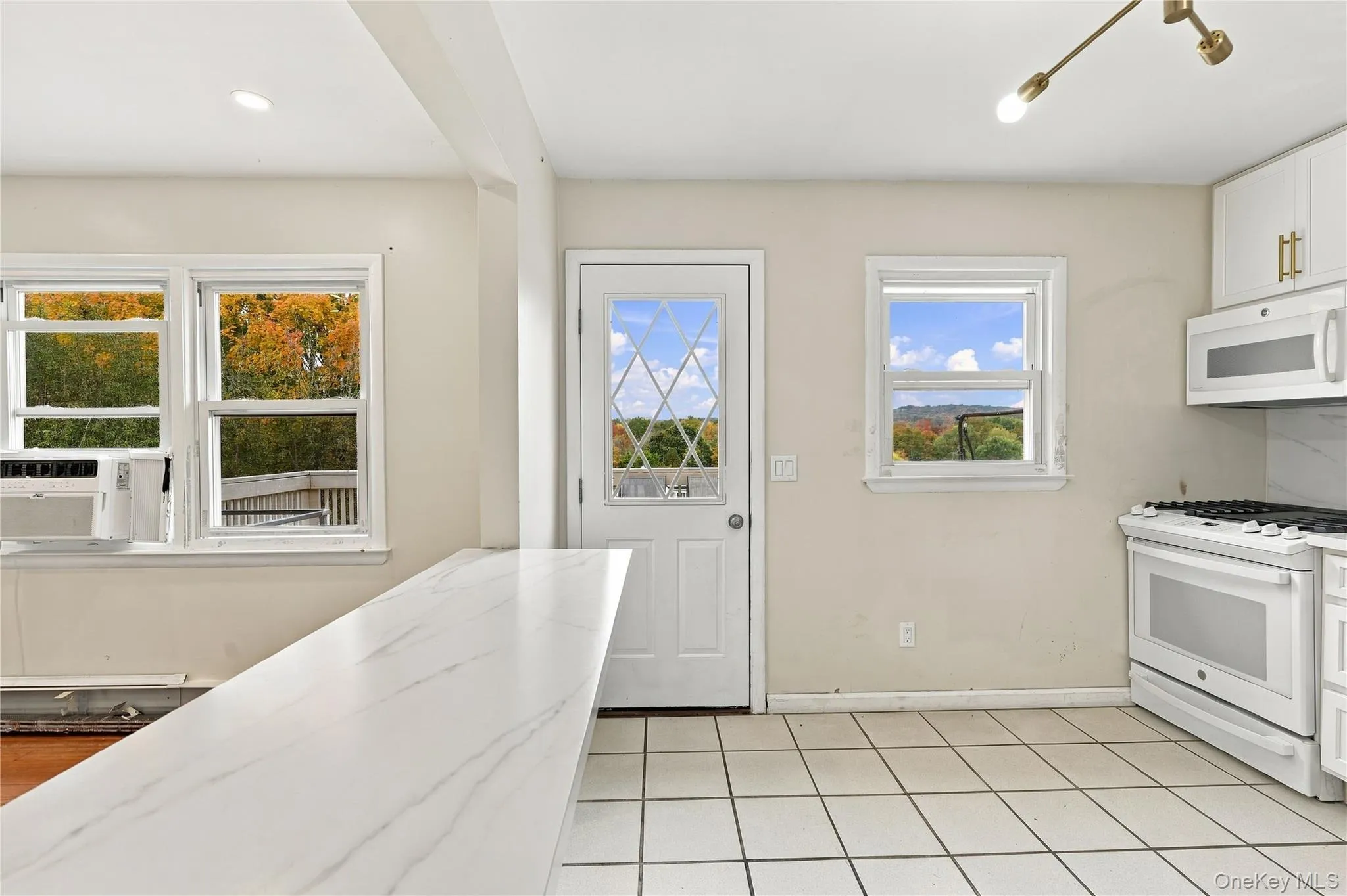 8 Sutherland Drive, Monroe, NY, 4 Bedrooms Bedrooms, 8 Rooms Rooms,2 BathroomsBathrooms,Residential,For Rent,Sutherland,0,1062004 8 Sutherland Drive, Monroe, NY, 4 Bedrooms Bedrooms, 8 Rooms Rooms,2 BathroomsBathrooms,Residential,For Rent,Sutherland,0,1062004