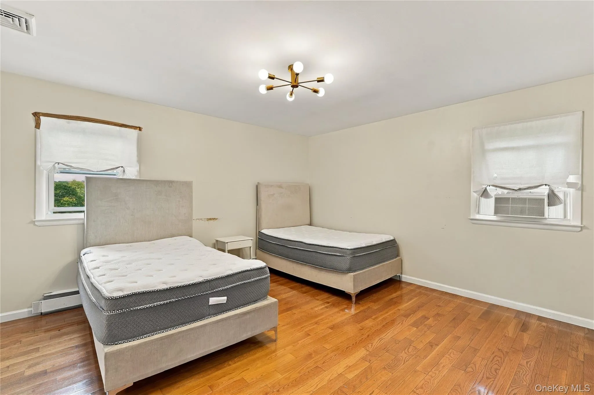 8 Sutherland Drive, Monroe, NY, 4 Bedrooms Bedrooms, 8 Rooms Rooms,2 BathroomsBathrooms,Residential,For Rent,Sutherland,0,1062004 8 Sutherland Drive, Monroe, NY, 4 Bedrooms Bedrooms, 8 Rooms Rooms,2 BathroomsBathrooms,Residential,For Rent,Sutherland,0,1062004