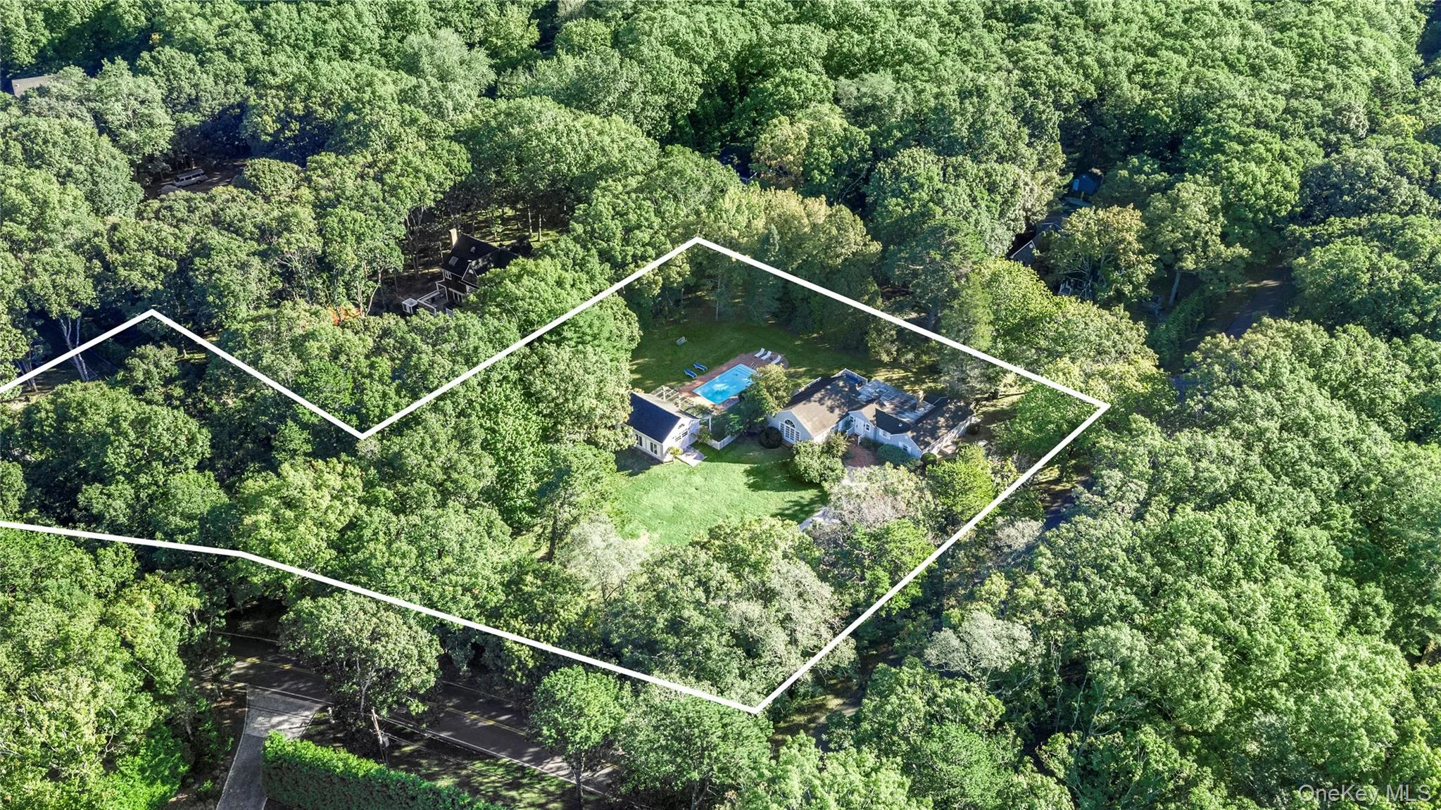 474 Water Mill Towd Road, Southampton, New York 11968