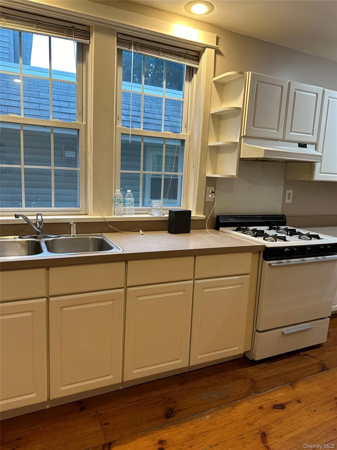 65 North Street, Newburgh (city), NY, 1 Bedroom Bedrooms, 4 Room Rooms,1 BathroomBathrooms,Residential Lease,For Rent,North,0,1062013 65 North Street, Newburgh (city), NY, 1 Bedroom Bedrooms, 4 Room Rooms,1 BathroomBathrooms,Residential Lease,For Rent,North,0,1062013