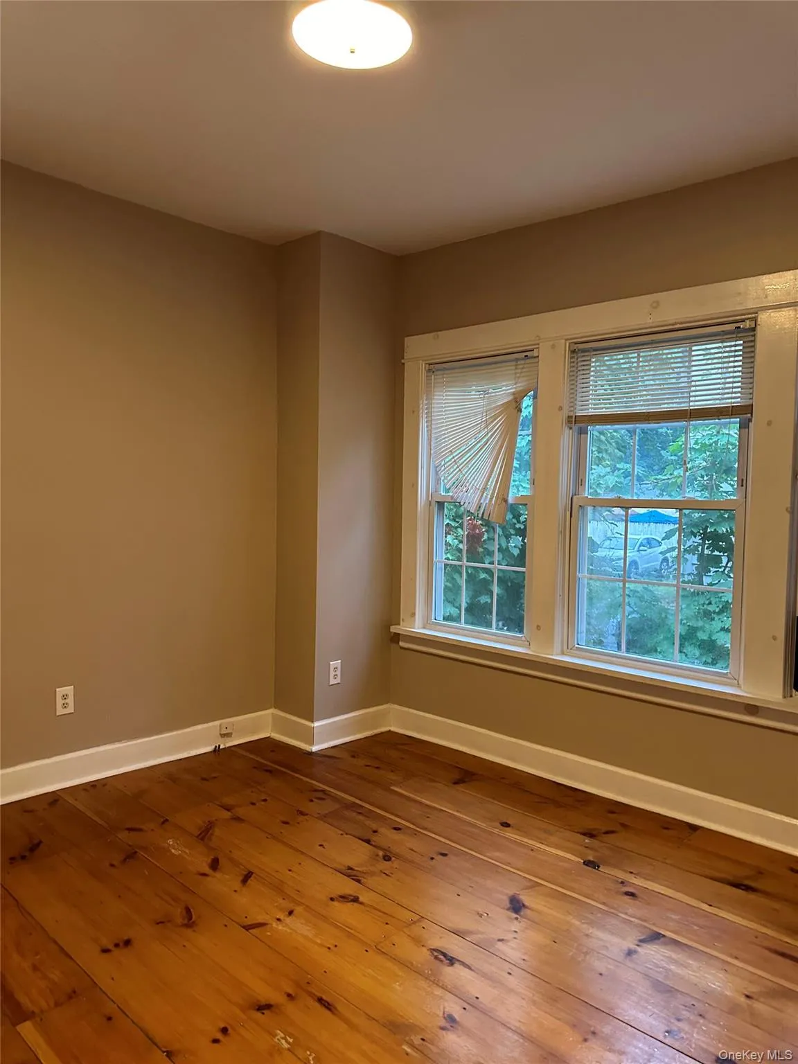 65 North Street, Newburgh (city), NY, 1 Bedroom Bedrooms, 4 Room Rooms,1 BathroomBathrooms,Residential Lease,For Rent,North,0,1062013 65 North Street, Newburgh (city), NY, 1 Bedroom Bedrooms, 4 Room Rooms,1 BathroomBathrooms,Residential Lease,For Rent,North,0,1062013