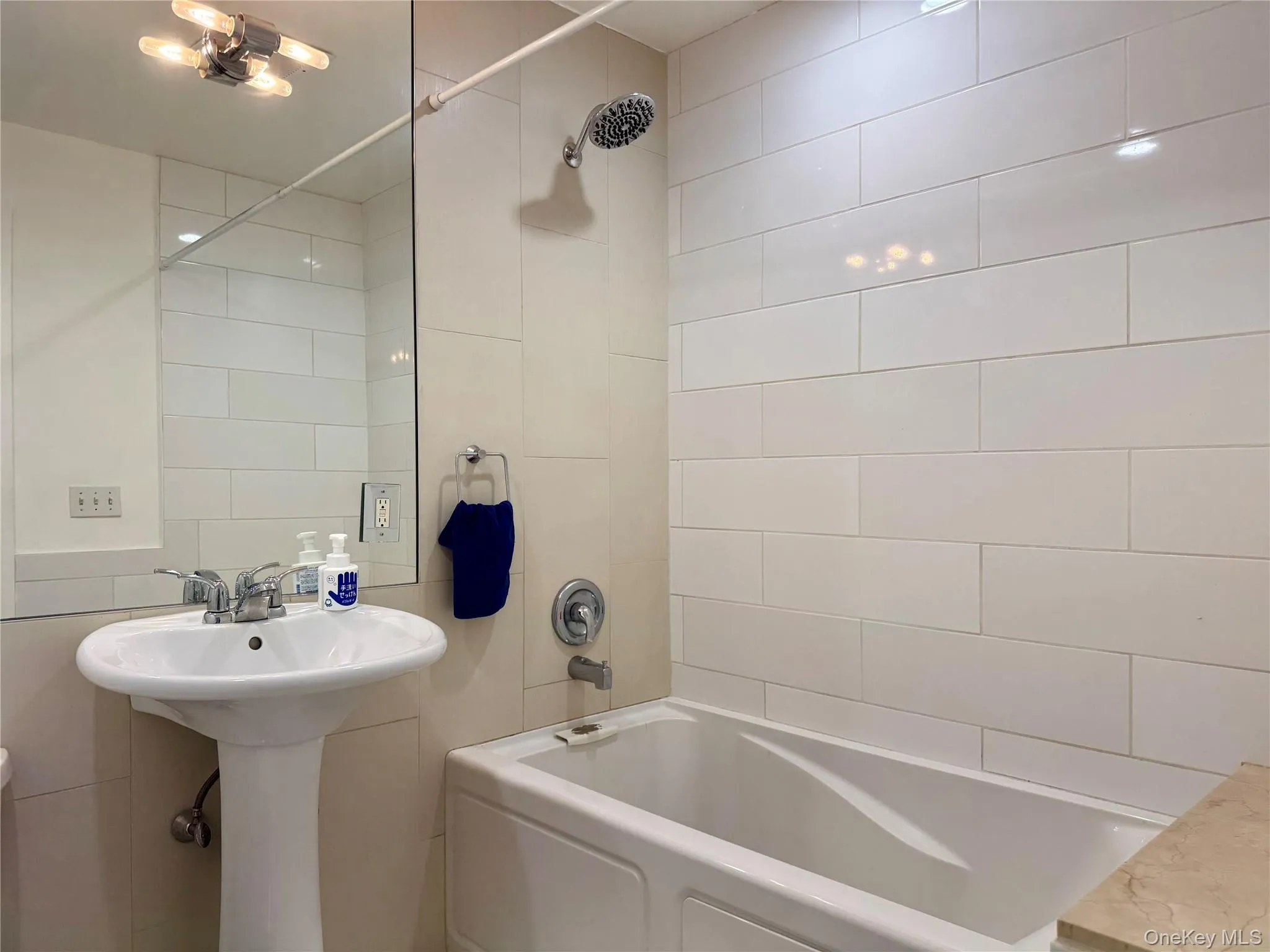 5 Hanna Lane, Beacon, NY, 1 Bedroom Bedrooms, 3 Room Rooms,1 BathroomBathrooms,Residential Lease,For Rent,Hanna,0,1062023 5 Hanna Lane, Beacon, NY, 1 Bedroom Bedrooms, 3 Room Rooms,1 BathroomBathrooms,Residential Lease,For Rent,Hanna,0,1062023