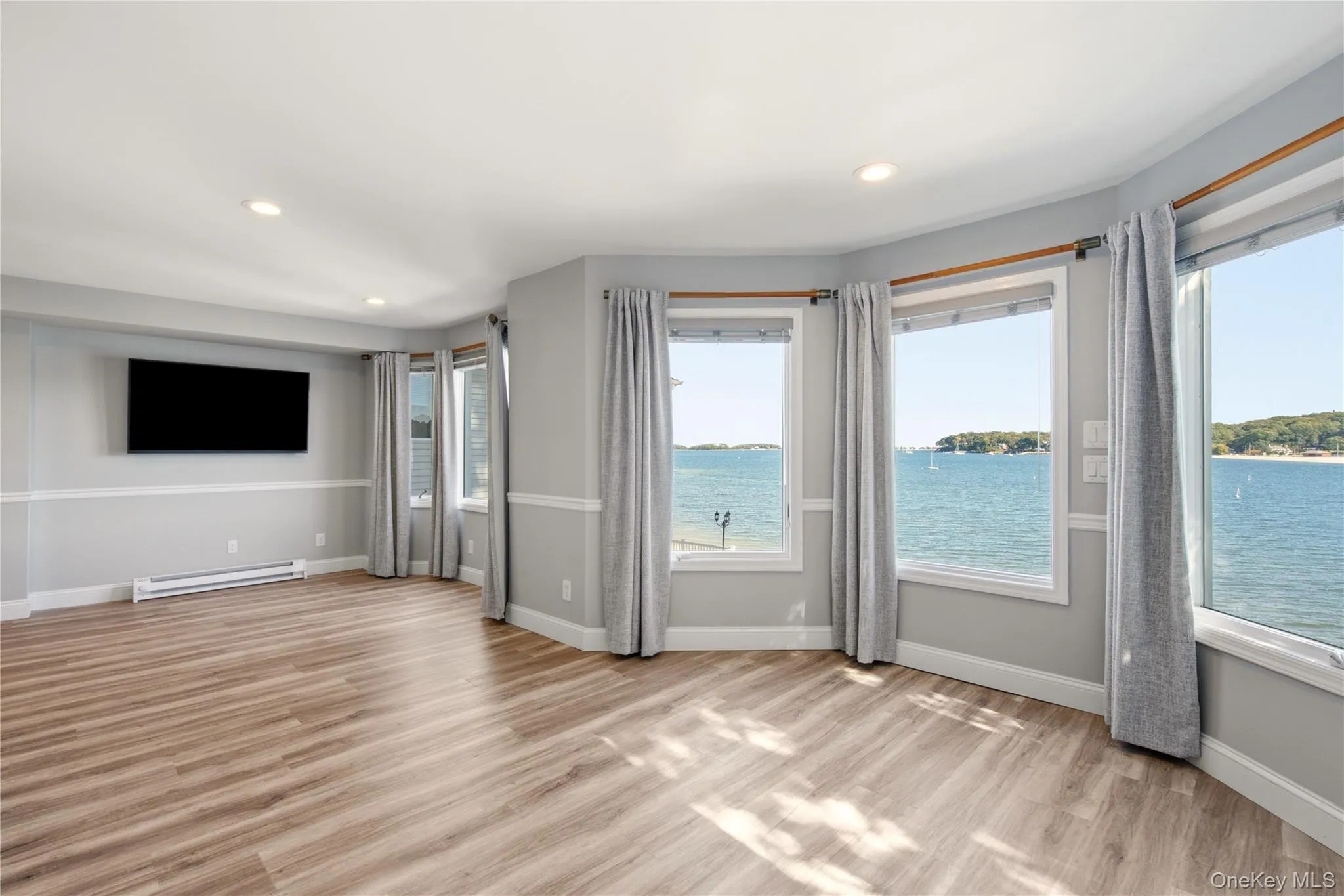 565 Mc Kinley Terrace, Huntington, NY, 5 Bedrooms Bedrooms, 11 Rooms Rooms,3 BathroomsBathrooms,Residential,For Rent,Mc Kinley,0,1062026 565 Mc Kinley Terrace, Huntington, NY, 5 Bedrooms Bedrooms, 11 Rooms Rooms,3 BathroomsBathrooms,Residential,For Rent,Mc Kinley,0,1062026