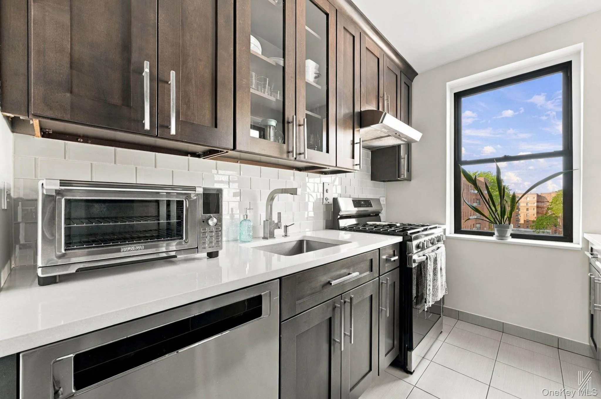 88-09 Northern Boulevard, New York, NY, 1 Bedroom Bedrooms, 3 Rooms Rooms,1 BathroomBathrooms,Residential,For Rent,Northern,0,1062032 88-09 Northern Boulevard, New York, NY, 1 Bedroom Bedrooms, 3 Rooms Rooms,1 BathroomBathrooms,Residential,For Rent,Northern,0,1062032
