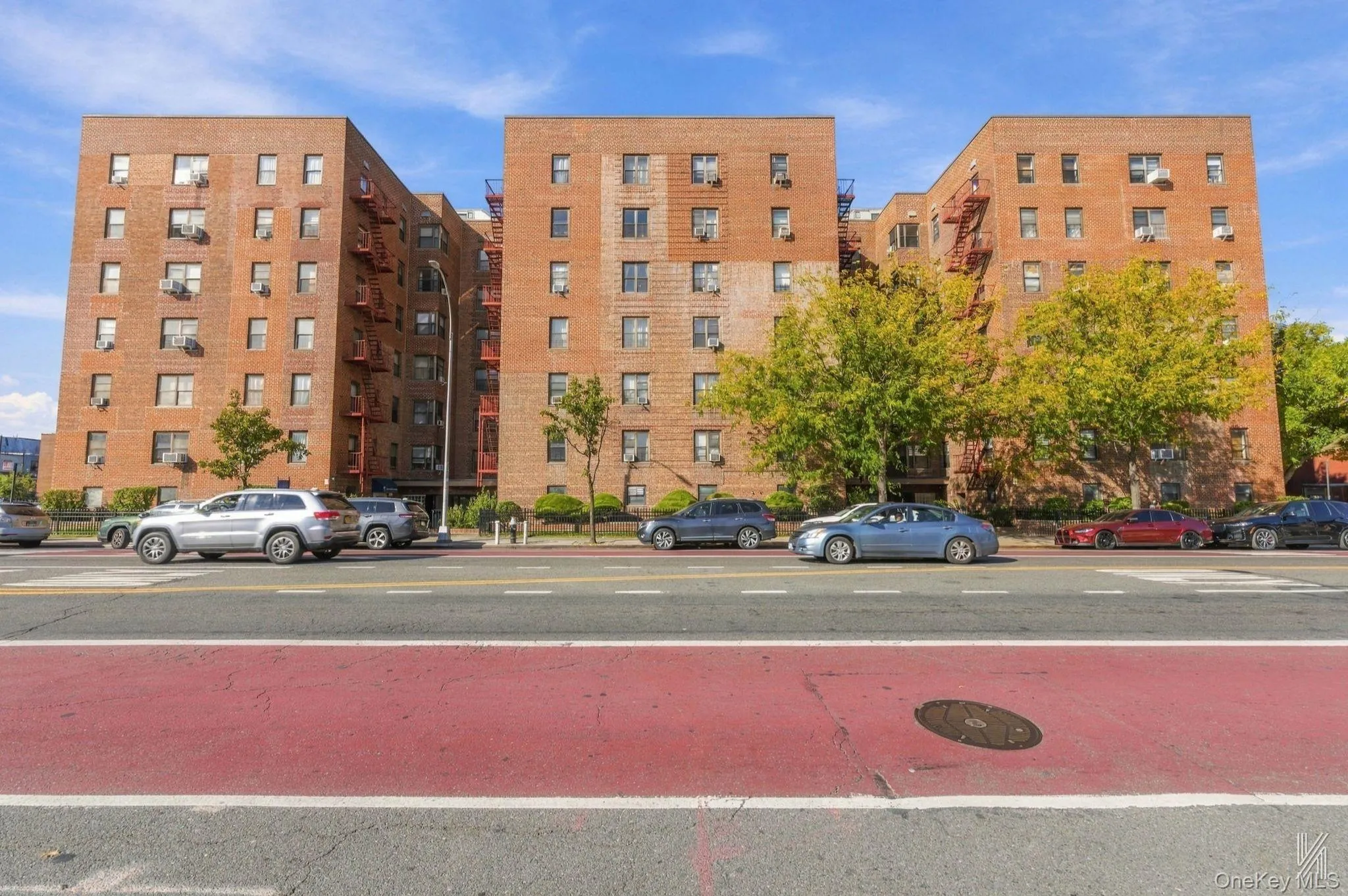 88-09 Northern Boulevard, New York, NY, 1 Bedroom Bedrooms, 3 Rooms Rooms,1 BathroomBathrooms,Residential,For Rent,Northern,0,1062032 88-09 Northern Boulevard, New York, NY, 1 Bedroom Bedrooms, 3 Rooms Rooms,1 BathroomBathrooms,Residential,For Rent,Northern,0,1062032