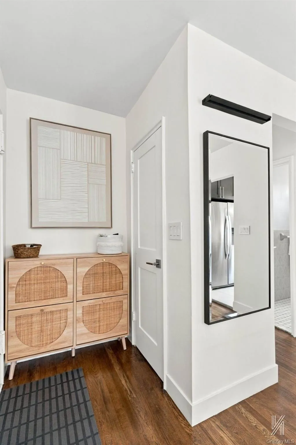 88-09 Northern Boulevard, New York, NY, 1 Bedroom Bedrooms, 3 Rooms Rooms,1 BathroomBathrooms,Residential,For Rent,Northern,0,1062032 88-09 Northern Boulevard, New York, NY, 1 Bedroom Bedrooms, 3 Rooms Rooms,1 BathroomBathrooms,Residential,For Rent,Northern,0,1062032
