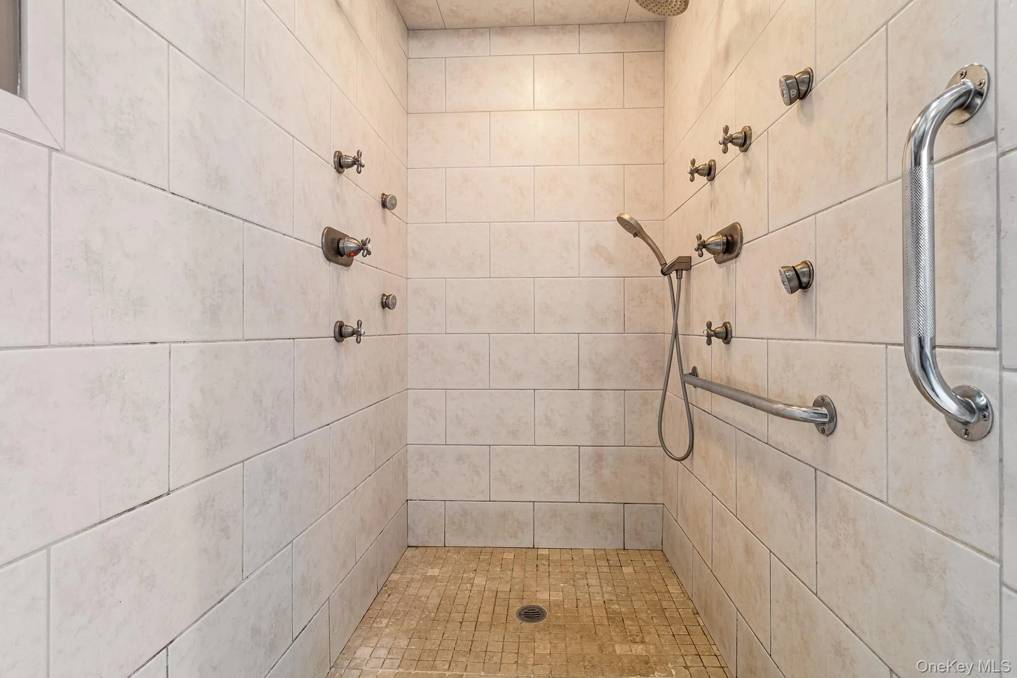 27 Willoughby Path, Huntington, NY, 3 Bedrooms Bedrooms, 7 Rooms Rooms,2 BathroomsBathrooms,Residential,For Rent,Willoughby,0,1062036 27 Willoughby Path, Huntington, NY, 3 Bedrooms Bedrooms, 7 Rooms Rooms,2 BathroomsBathrooms,Residential,For Rent,Willoughby,0,1062036