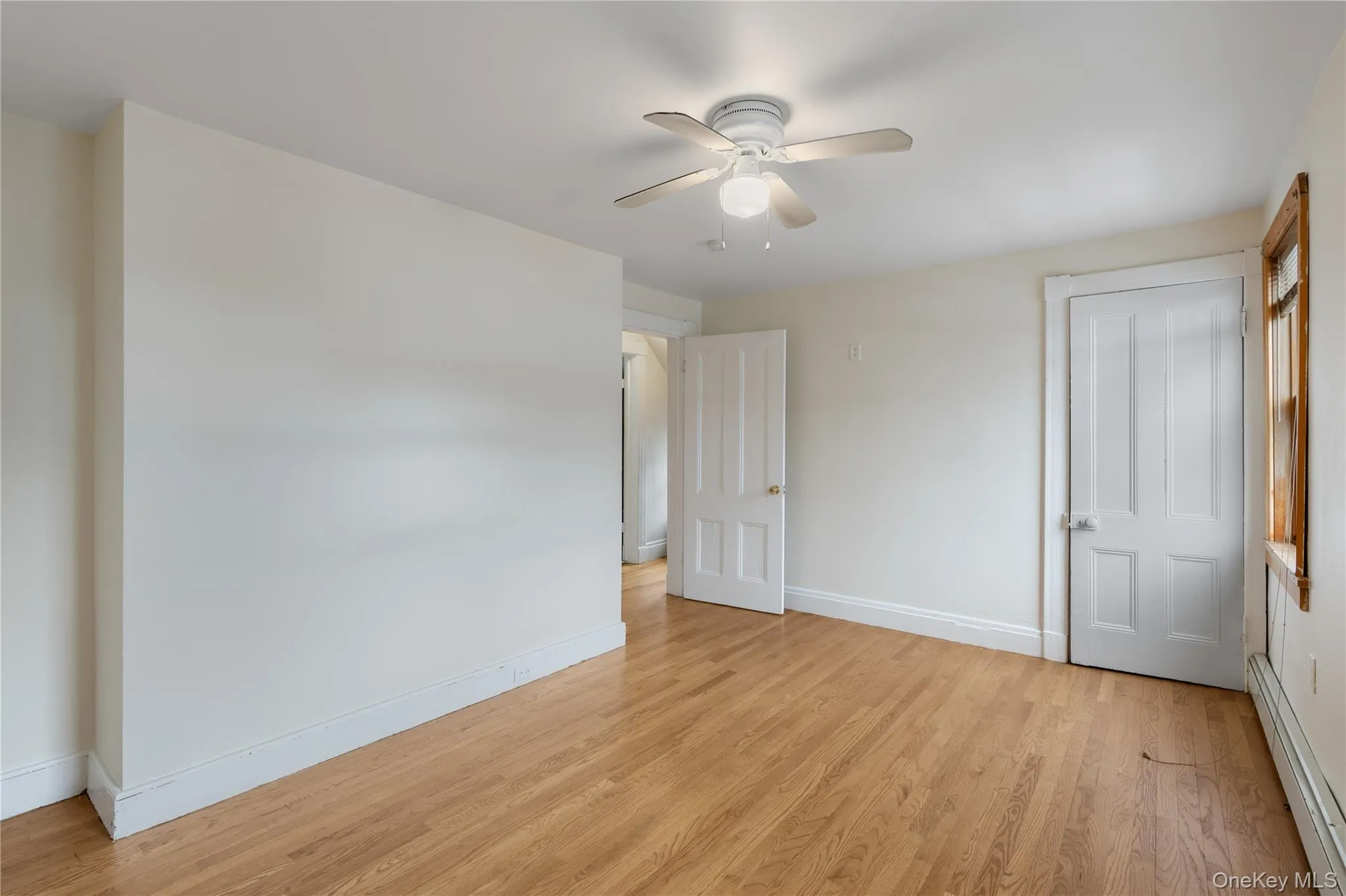 17 Grant Street, Middletown, NY, 2 Bedrooms Bedrooms, 5 Rooms Rooms,1 BathroomBathrooms,Residential,For Rent,Grant,0,1062037 17 Grant Street, Middletown, NY, 2 Bedrooms Bedrooms, 5 Rooms Rooms,1 BathroomBathrooms,Residential,For Rent,Grant,0,1062037
