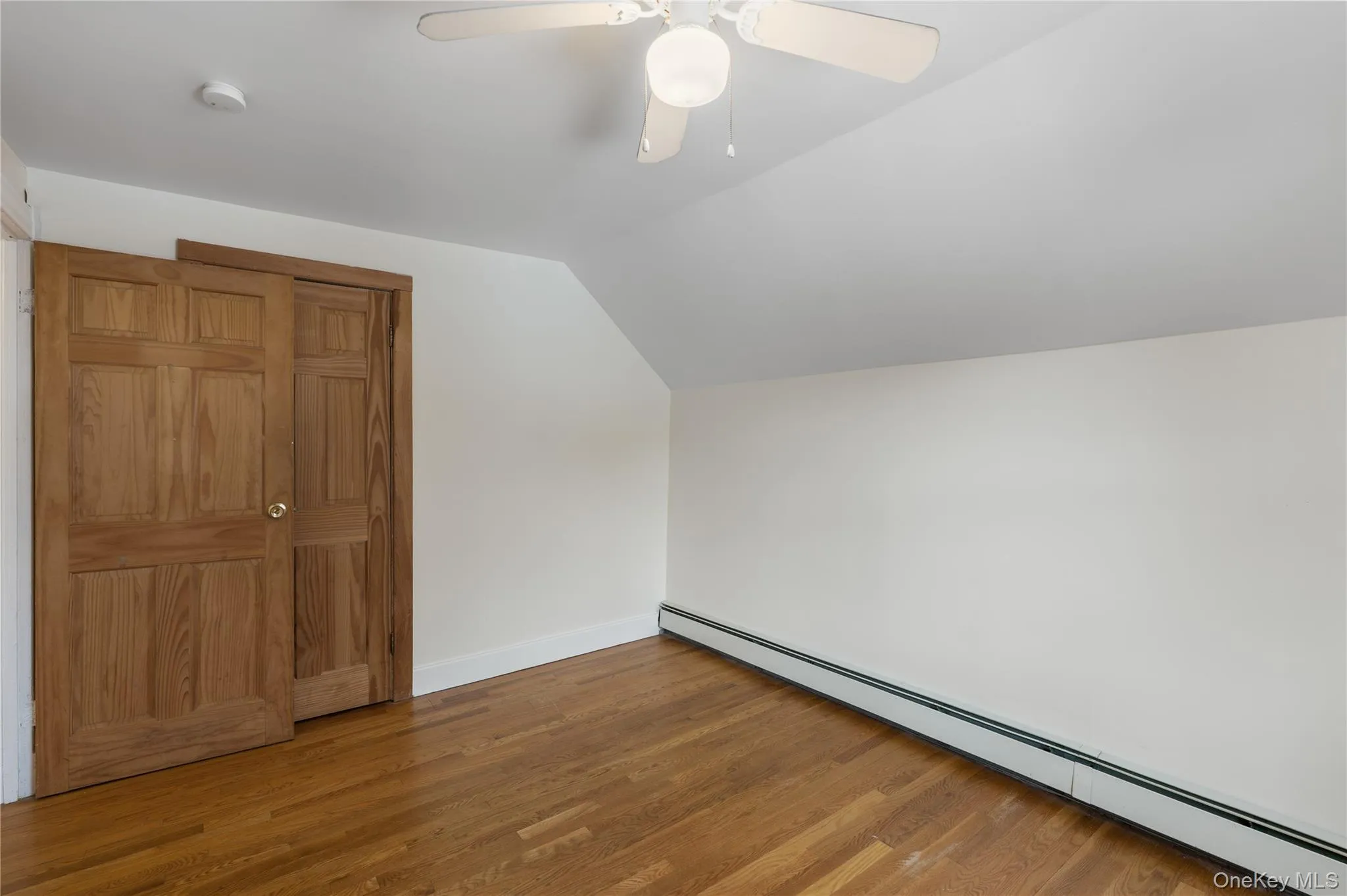 17 Grant Street, Middletown, NY, 2 Bedrooms Bedrooms, 5 Rooms Rooms,1 BathroomBathrooms,Residential,For Rent,Grant,0,1062037 17 Grant Street, Middletown, NY, 2 Bedrooms Bedrooms, 5 Rooms Rooms,1 BathroomBathrooms,Residential,For Rent,Grant,0,1062037