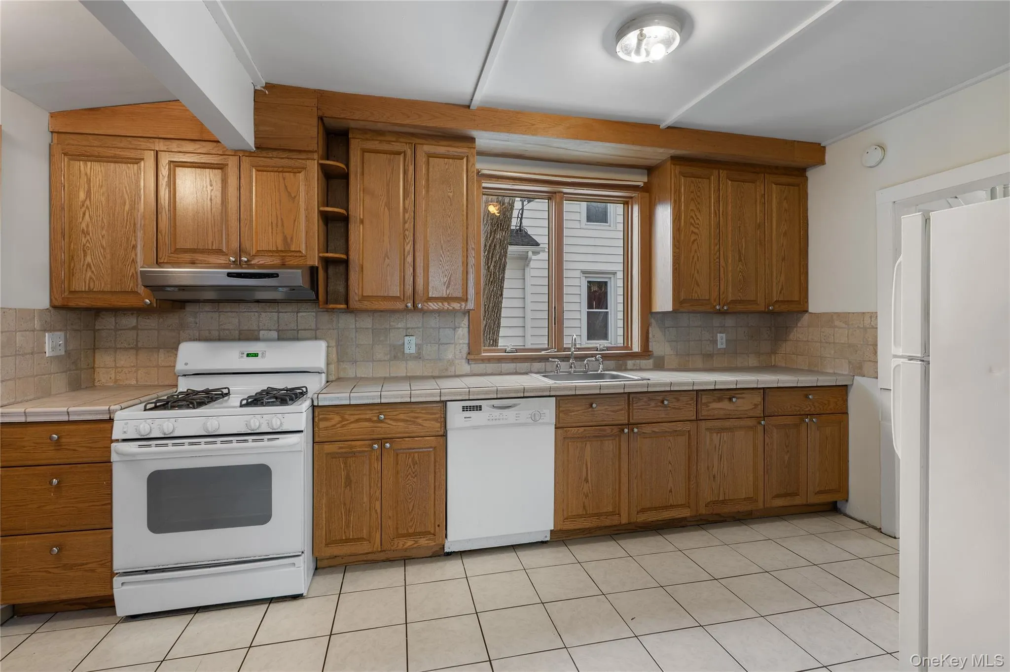 17 Grant Street, Middletown, NY, 2 Bedrooms Bedrooms, 5 Rooms Rooms,1 BathroomBathrooms,Residential,For Rent,Grant,0,1062037 17 Grant Street, Middletown, NY, 2 Bedrooms Bedrooms, 5 Rooms Rooms,1 BathroomBathrooms,Residential,For Rent,Grant,0,1062037