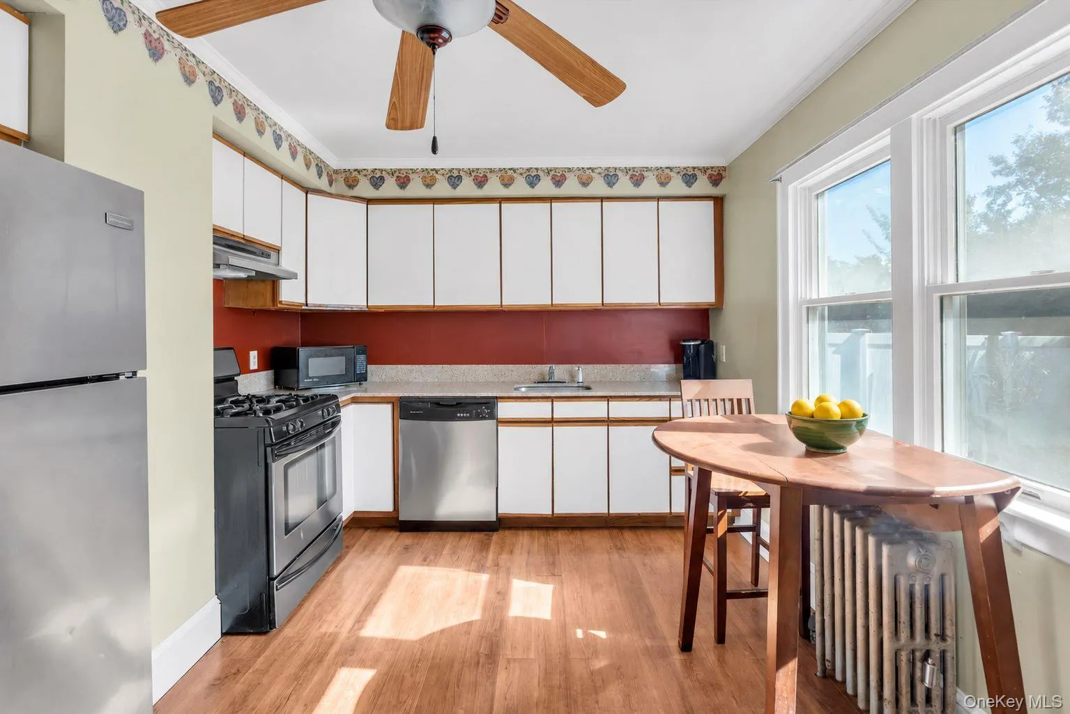 8 Rockne Street, Huntington, NY, 2 Bedrooms Bedrooms, 6 Rooms Rooms,1 BathroomBathrooms,Residential,For Rent,Rockne,0,1062045 8 Rockne Street, Huntington, NY, 2 Bedrooms Bedrooms, 6 Rooms Rooms,1 BathroomBathrooms,Residential,For Rent,Rockne,0,1062045