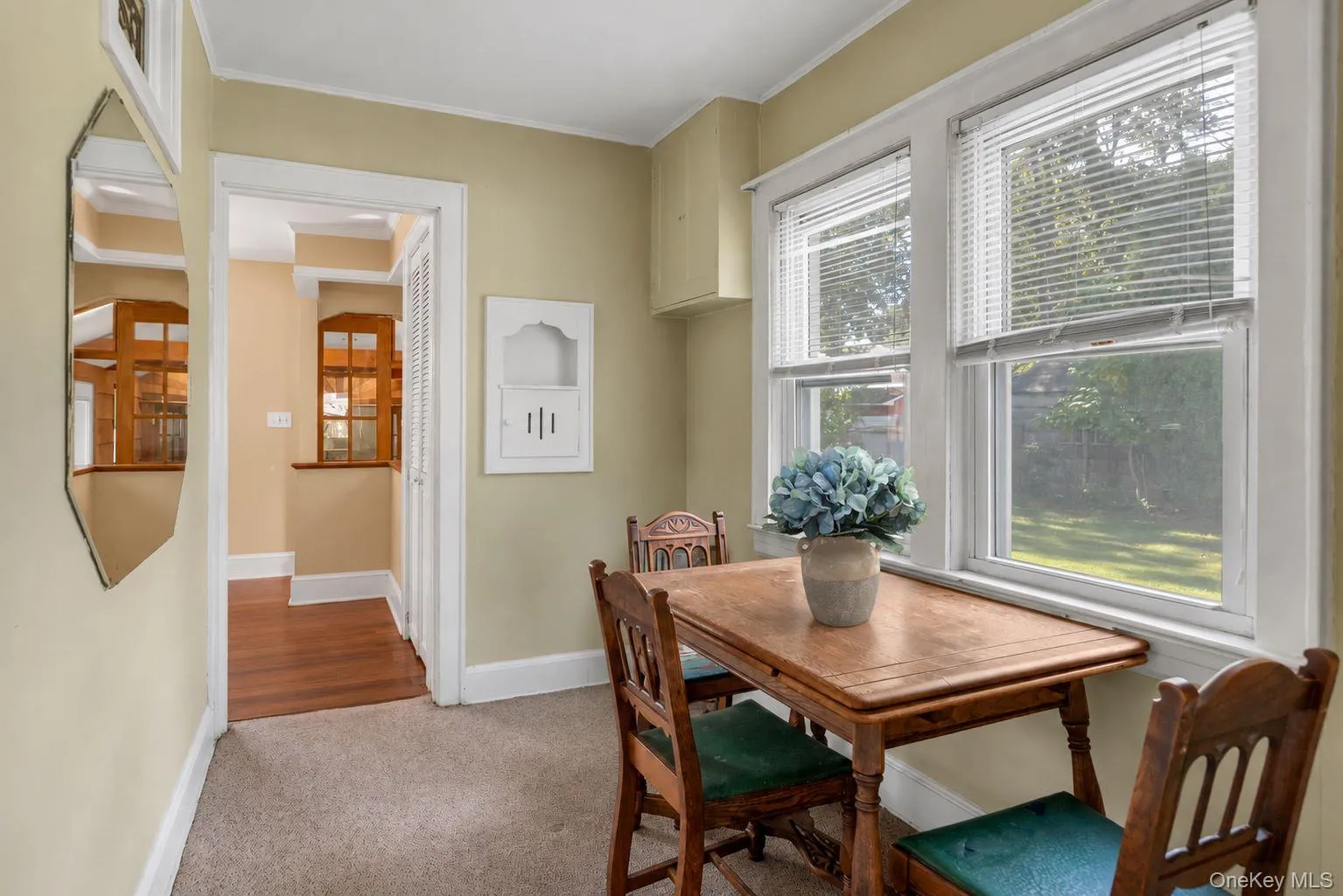 8 Rockne Street, Huntington, NY, 2 Bedrooms Bedrooms, 6 Rooms Rooms,1 BathroomBathrooms,Residential,For Rent,Rockne,0,1062045 8 Rockne Street, Huntington, NY, 2 Bedrooms Bedrooms, 6 Rooms Rooms,1 BathroomBathrooms,Residential,For Rent,Rockne,0,1062045