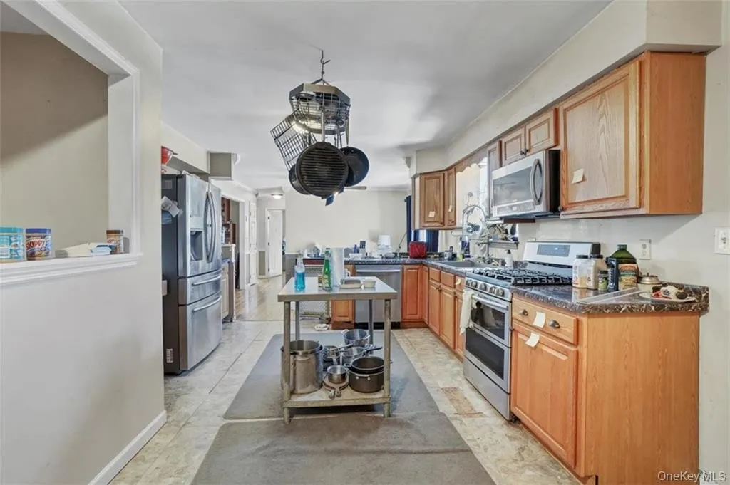 234 Prospect Road, Blooming Grove, NY, 3 Bedrooms Bedrooms, 4 Rooms Rooms,3 BathroomsBathrooms,Residential,For Rent,Prospect,0,1062047 234 Prospect Road, Blooming Grove, NY, 3 Bedrooms Bedrooms, 4 Rooms Rooms,3 BathroomsBathrooms,Residential,For Rent,Prospect,0,1062047
