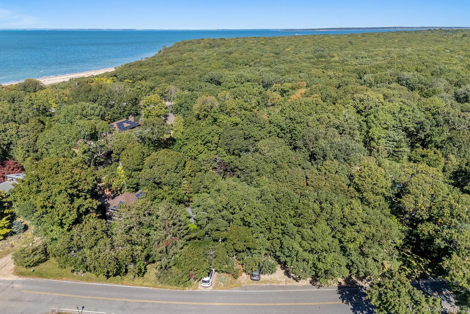 27 Maidstone Park Road, East Hampton, New York 11937