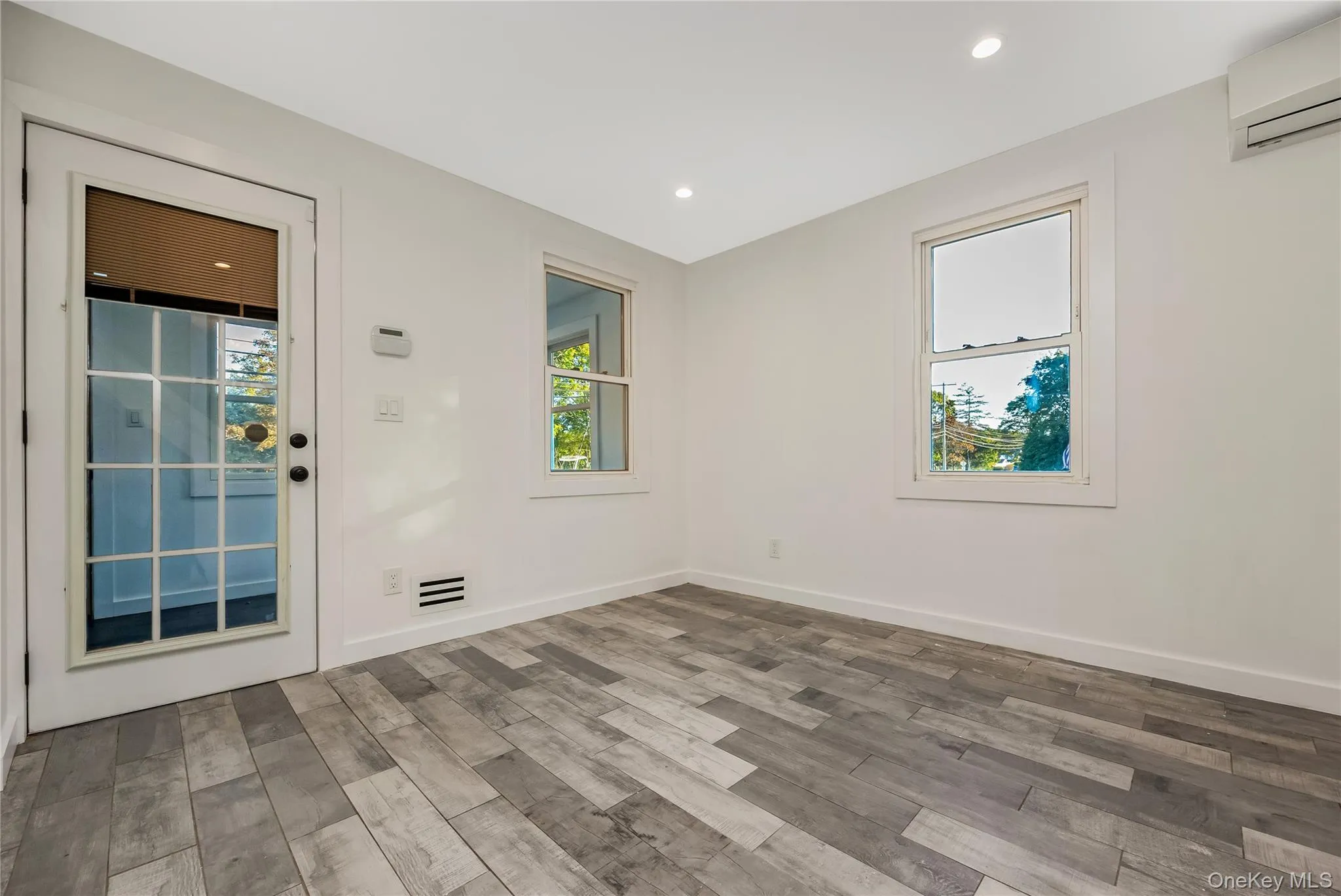 56 Orchard Road, Brookhaven, NY, 3 Bedrooms Bedrooms, 7 Rooms Rooms,1 BathroomBathrooms,Residential,For Rent,Orchard,0,1062051 56 Orchard Road, Brookhaven, NY, 3 Bedrooms Bedrooms, 7 Rooms Rooms,1 BathroomBathrooms,Residential,For Rent,Orchard,0,1062051