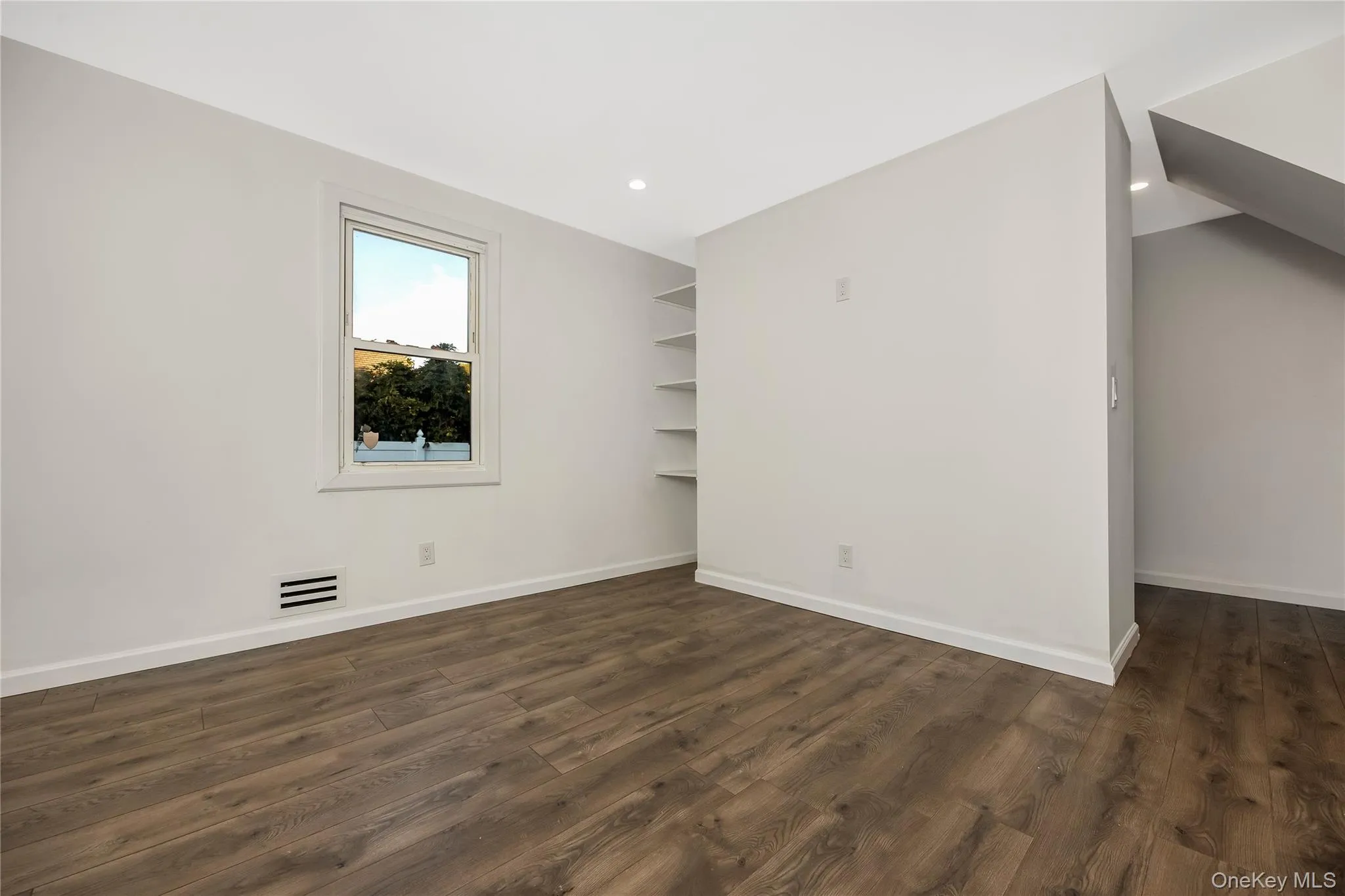 56 Orchard Road, Brookhaven, NY, 3 Bedrooms Bedrooms, 7 Rooms Rooms,1 BathroomBathrooms,Residential,For Rent,Orchard,0,1062051 56 Orchard Road, Brookhaven, NY, 3 Bedrooms Bedrooms, 7 Rooms Rooms,1 BathroomBathrooms,Residential,For Rent,Orchard,0,1062051