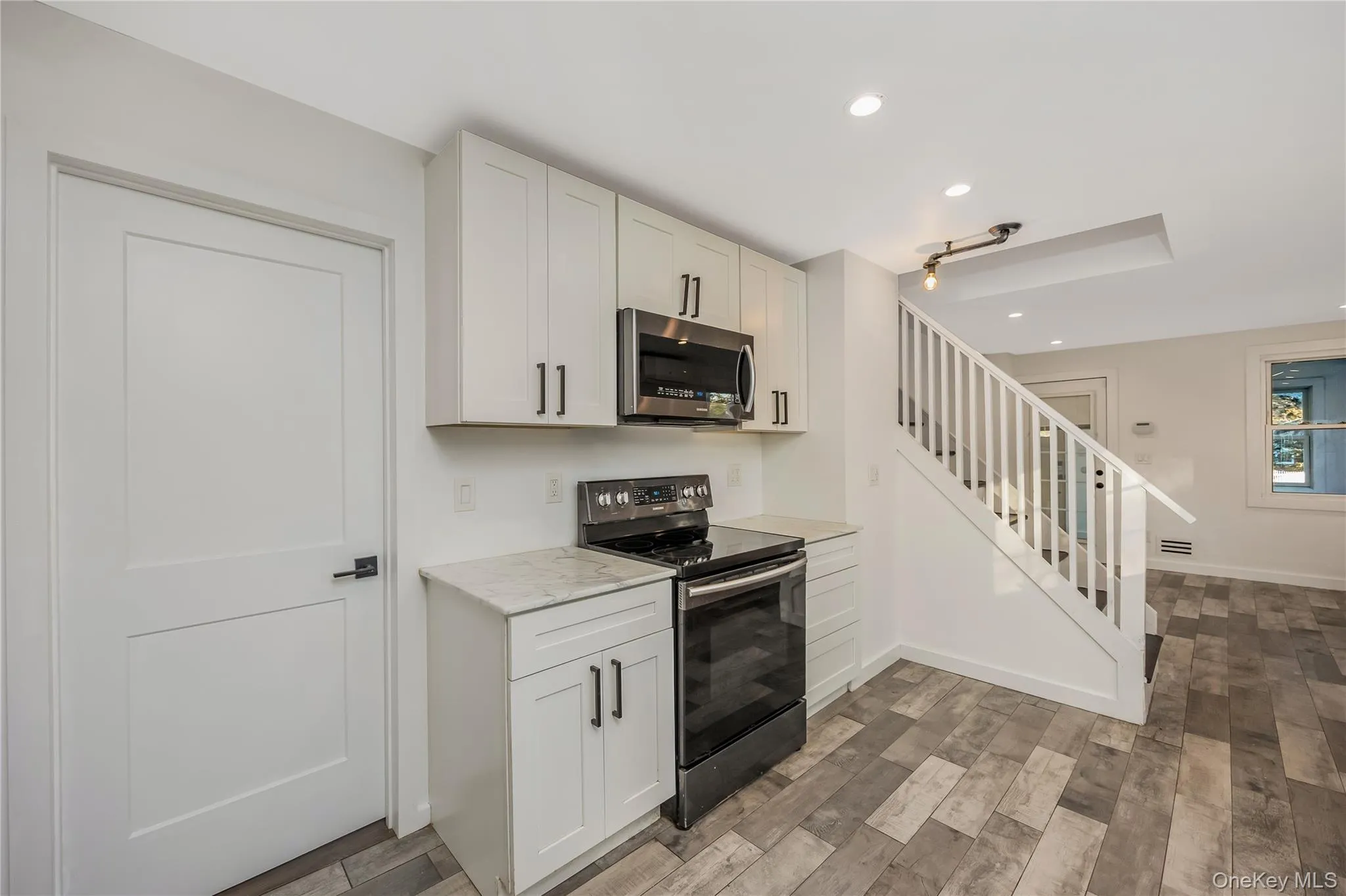 56 Orchard Road, Brookhaven, NY, 3 Bedrooms Bedrooms, 7 Rooms Rooms,1 BathroomBathrooms,Residential,For Rent,Orchard,0,1062051 56 Orchard Road, Brookhaven, NY, 3 Bedrooms Bedrooms, 7 Rooms Rooms,1 BathroomBathrooms,Residential,For Rent,Orchard,0,1062051