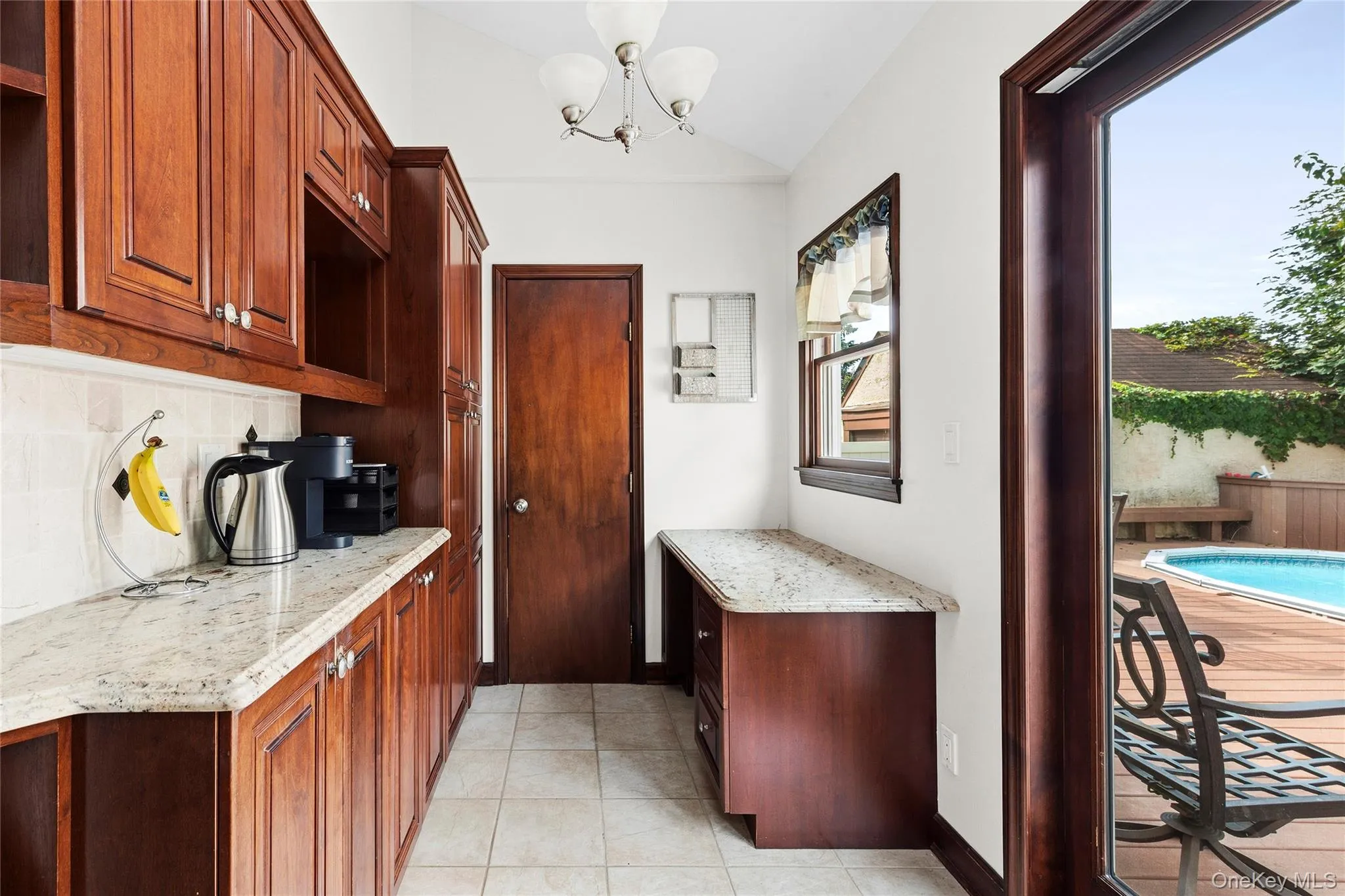 43 Marlborough Road, Hempstead, NY, 4 Bedrooms Bedrooms, 9 Rooms Rooms,2 BathroomsBathrooms,Residential,For Rent,Marlborough,0,1062054 43 Marlborough Road, Hempstead, NY, 4 Bedrooms Bedrooms, 9 Rooms Rooms,2 BathroomsBathrooms,Residential,For Rent,Marlborough,0,1062054