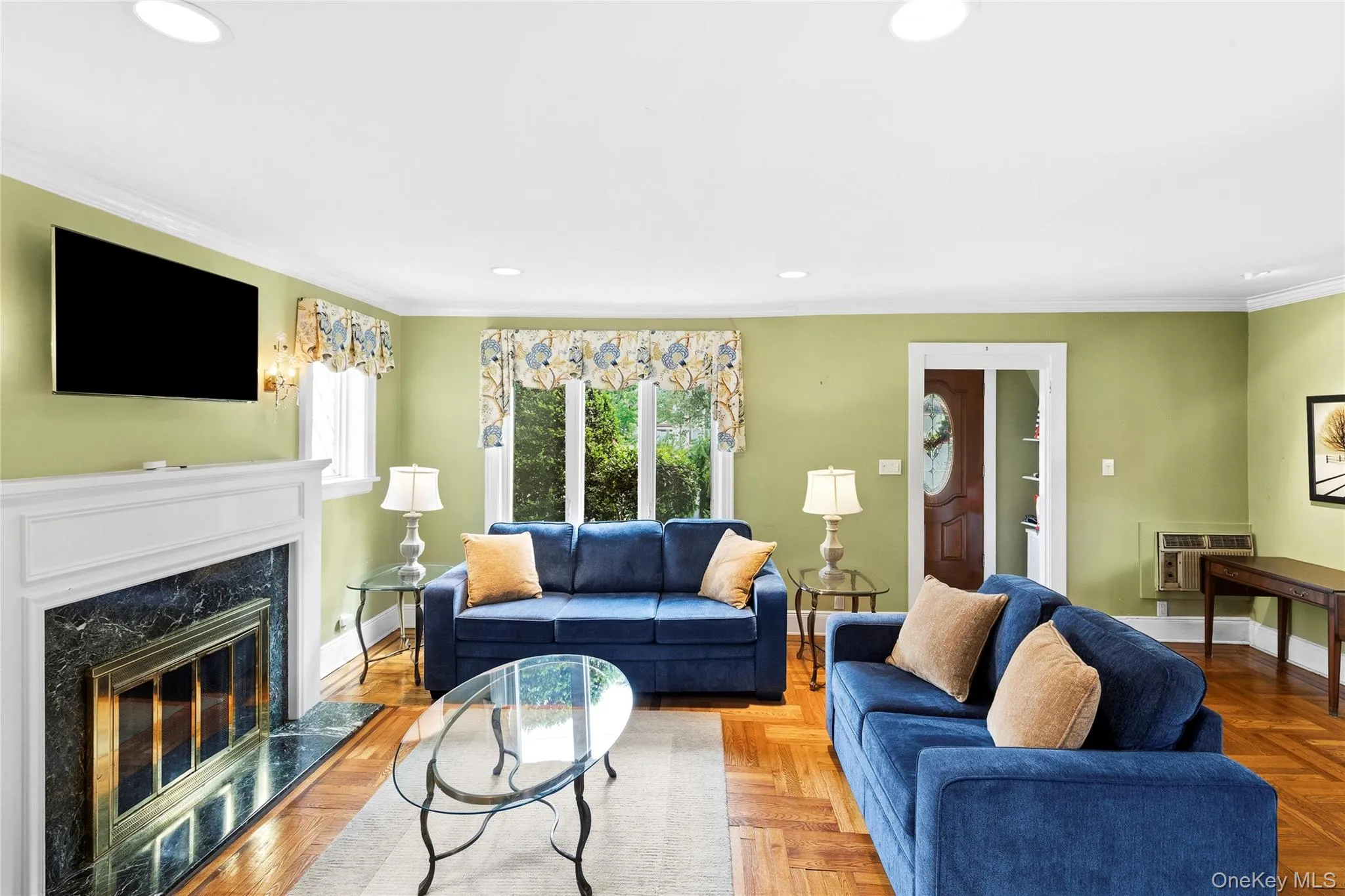 43 Marlborough Road, Hempstead, NY, 4 Bedrooms Bedrooms, 9 Rooms Rooms,2 BathroomsBathrooms,Residential,For Rent,Marlborough,0,1062054 43 Marlborough Road, Hempstead, NY, 4 Bedrooms Bedrooms, 9 Rooms Rooms,2 BathroomsBathrooms,Residential,For Rent,Marlborough,0,1062054
