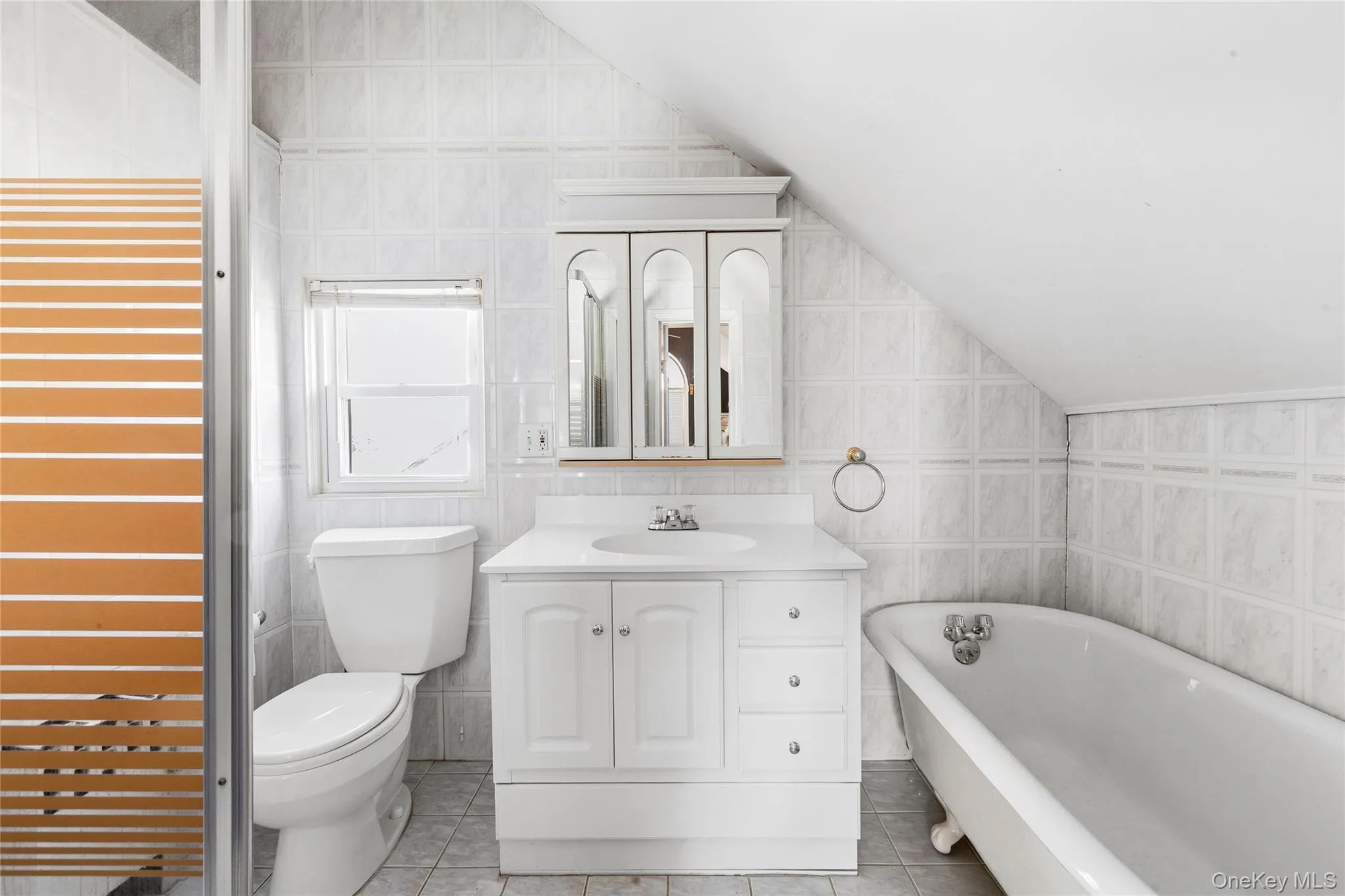 43 Marlborough Road, Hempstead, NY, 4 Bedrooms Bedrooms, 9 Rooms Rooms,2 BathroomsBathrooms,Residential,For Rent,Marlborough,0,1062054 43 Marlborough Road, Hempstead, NY, 4 Bedrooms Bedrooms, 9 Rooms Rooms,2 BathroomsBathrooms,Residential,For Rent,Marlborough,0,1062054