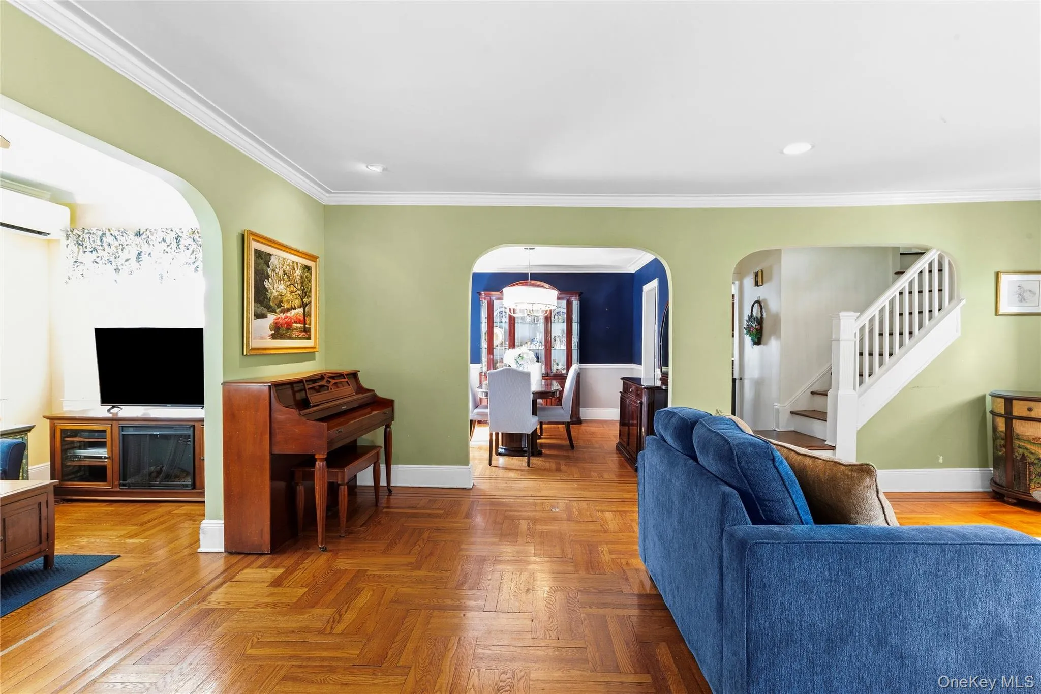 43 Marlborough Road, Hempstead, NY, 4 Bedrooms Bedrooms, 9 Rooms Rooms,2 BathroomsBathrooms,Residential,For Rent,Marlborough,0,1062054 43 Marlborough Road, Hempstead, NY, 4 Bedrooms Bedrooms, 9 Rooms Rooms,2 BathroomsBathrooms,Residential,For Rent,Marlborough,0,1062054